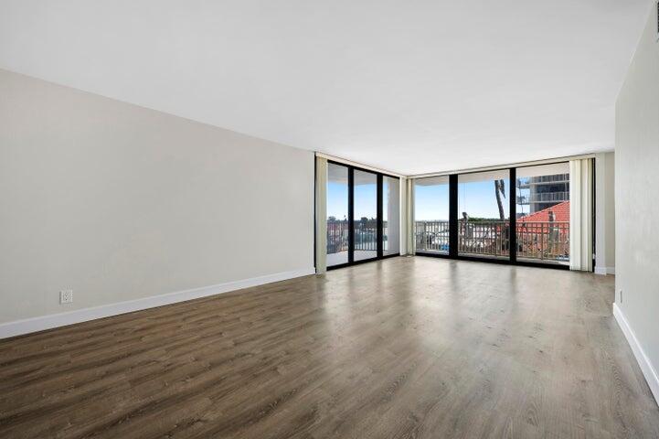 5480 N Ocean Drive B1a