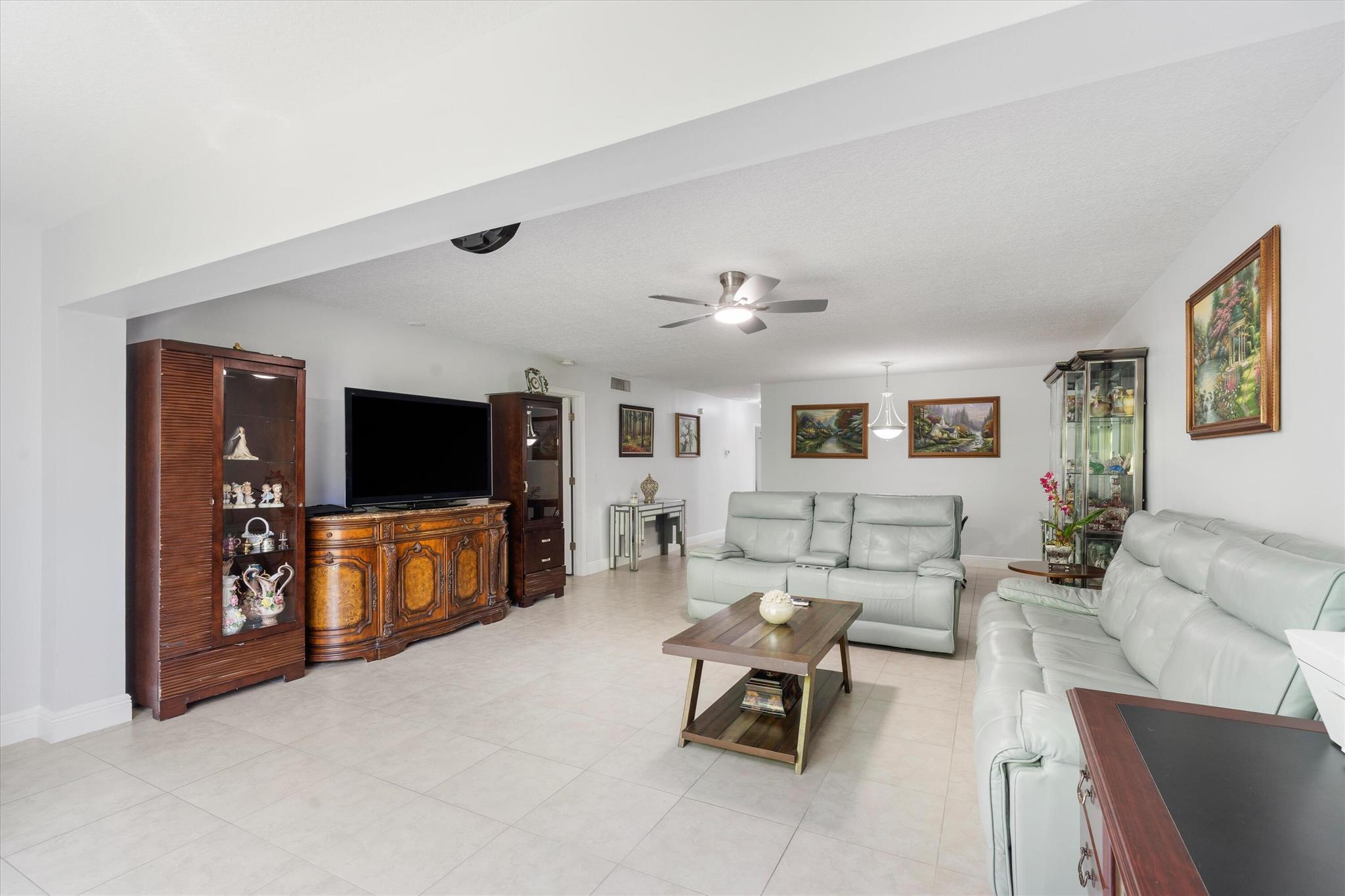 1821 NW 18th Avenue 104