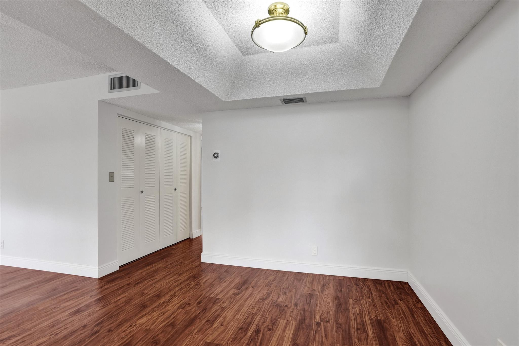 ASHMONT CONDOMINIUM E - Residential