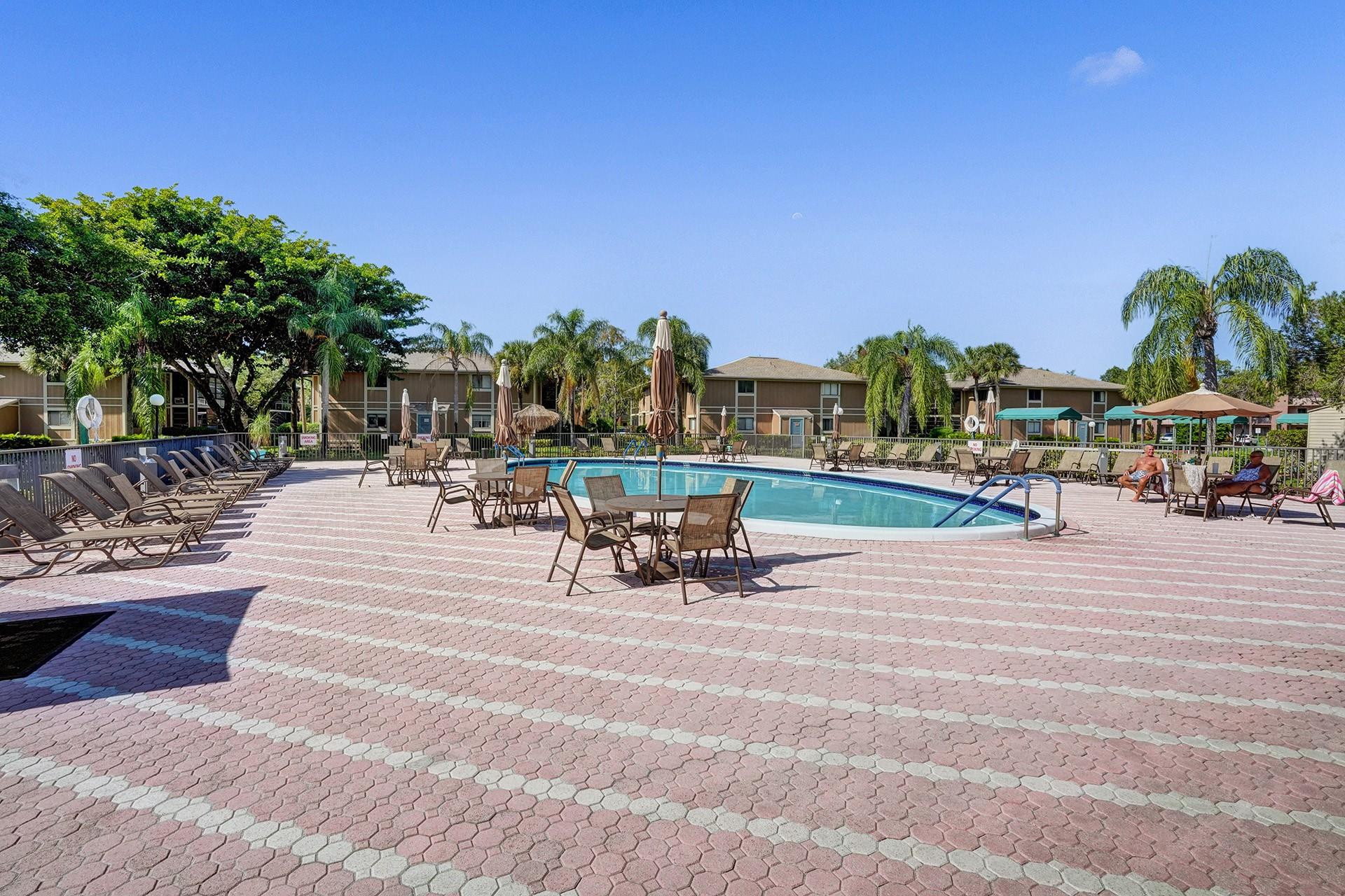 ASHMONT CONDOMINIUM E - Residential