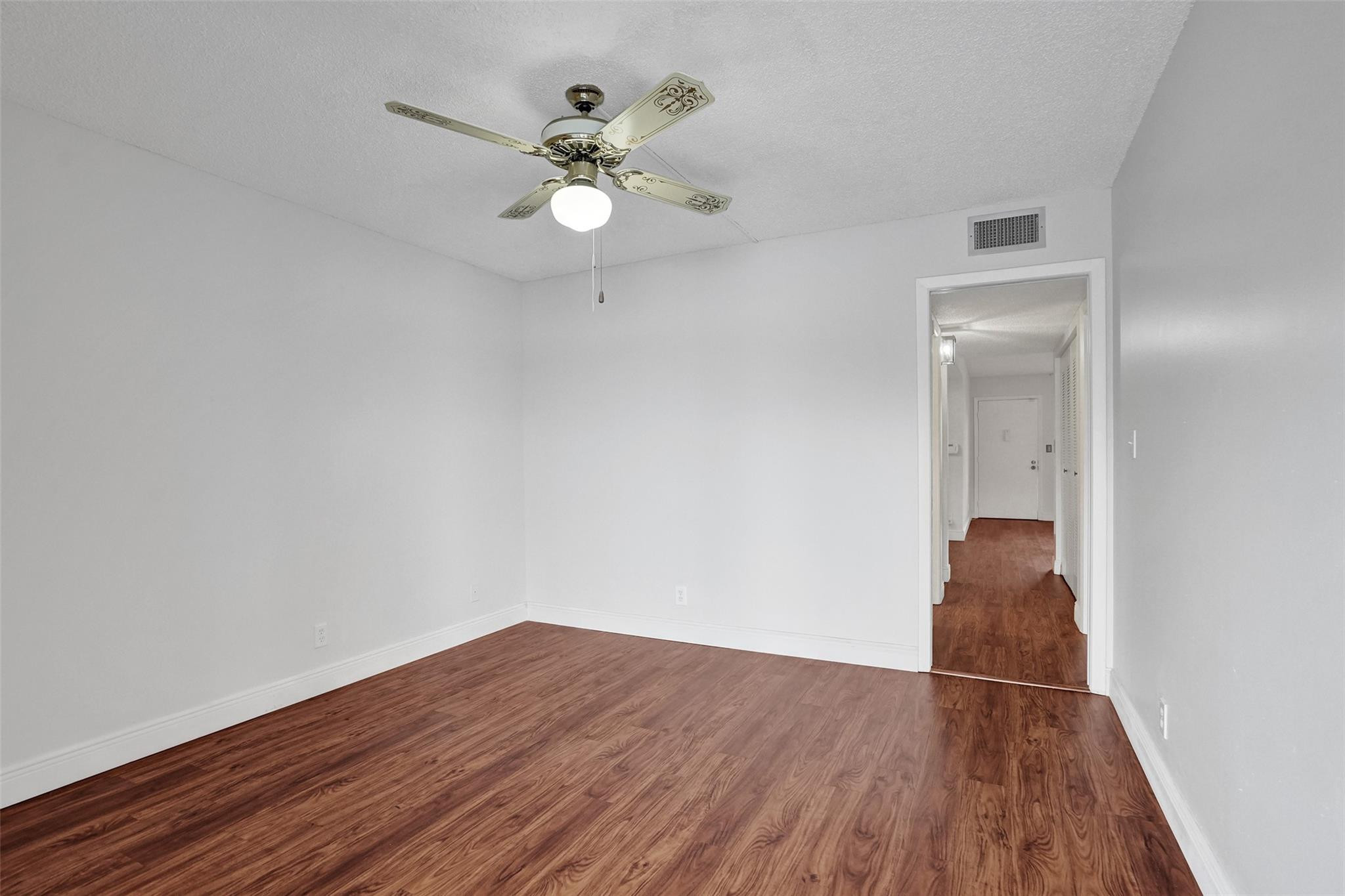 ASHMONT CONDOMINIUM E - Residential