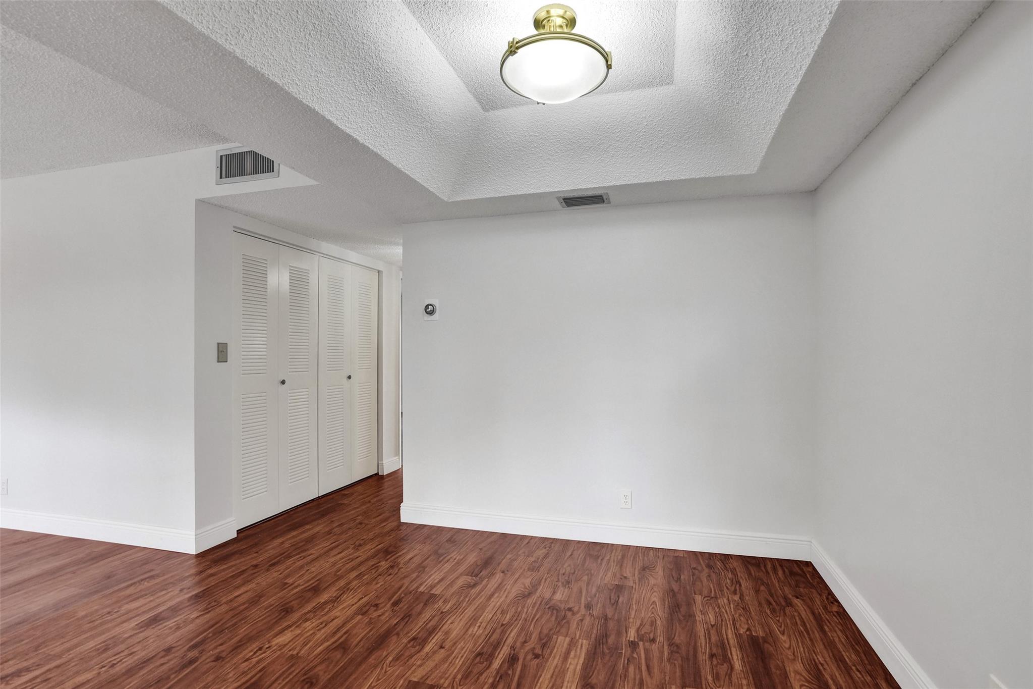 ASHMONT CONDOMINIUM E - Residential