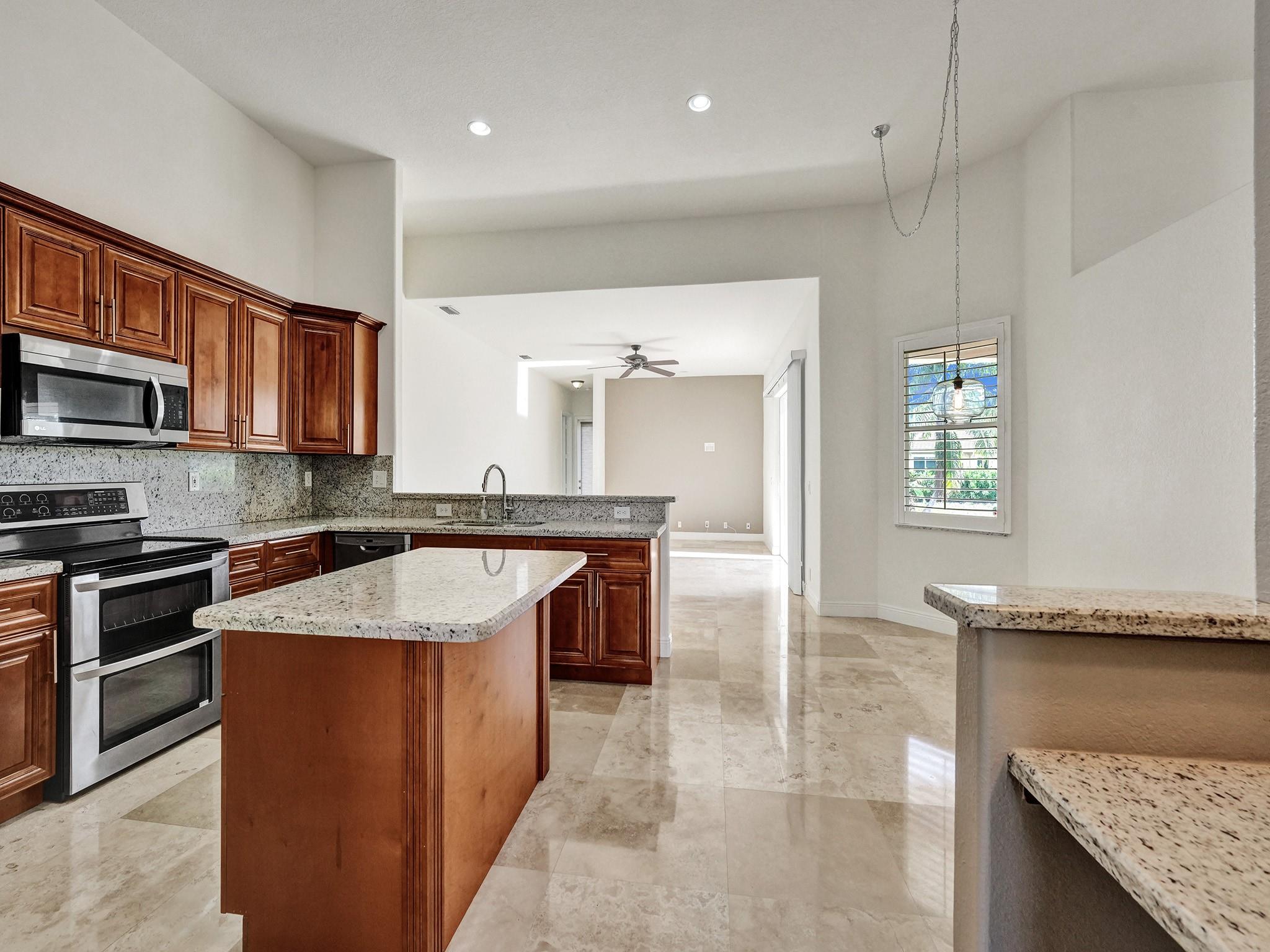 Coral Creek - Residential