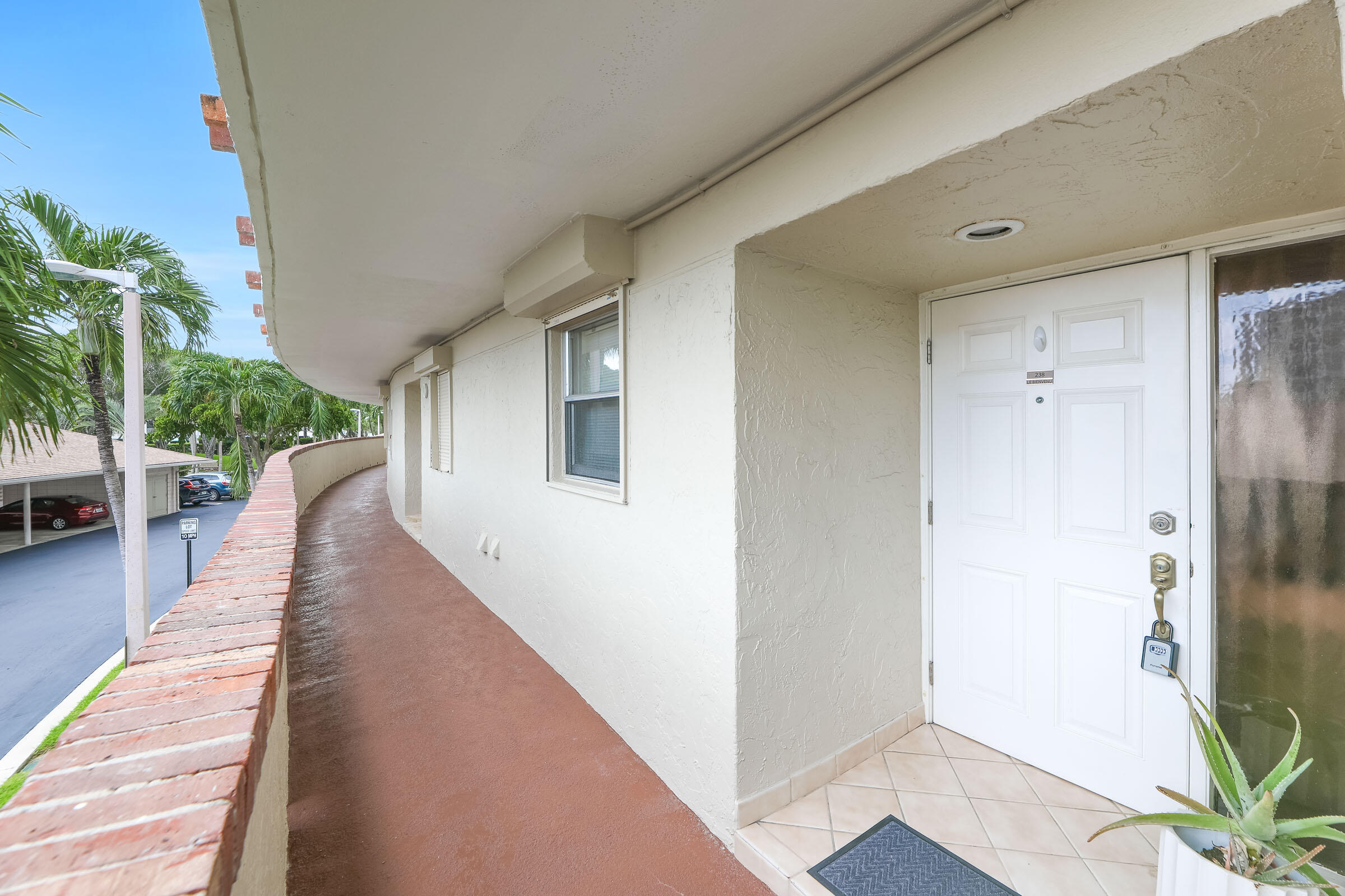 Hillsboro Cove - Residential Lease