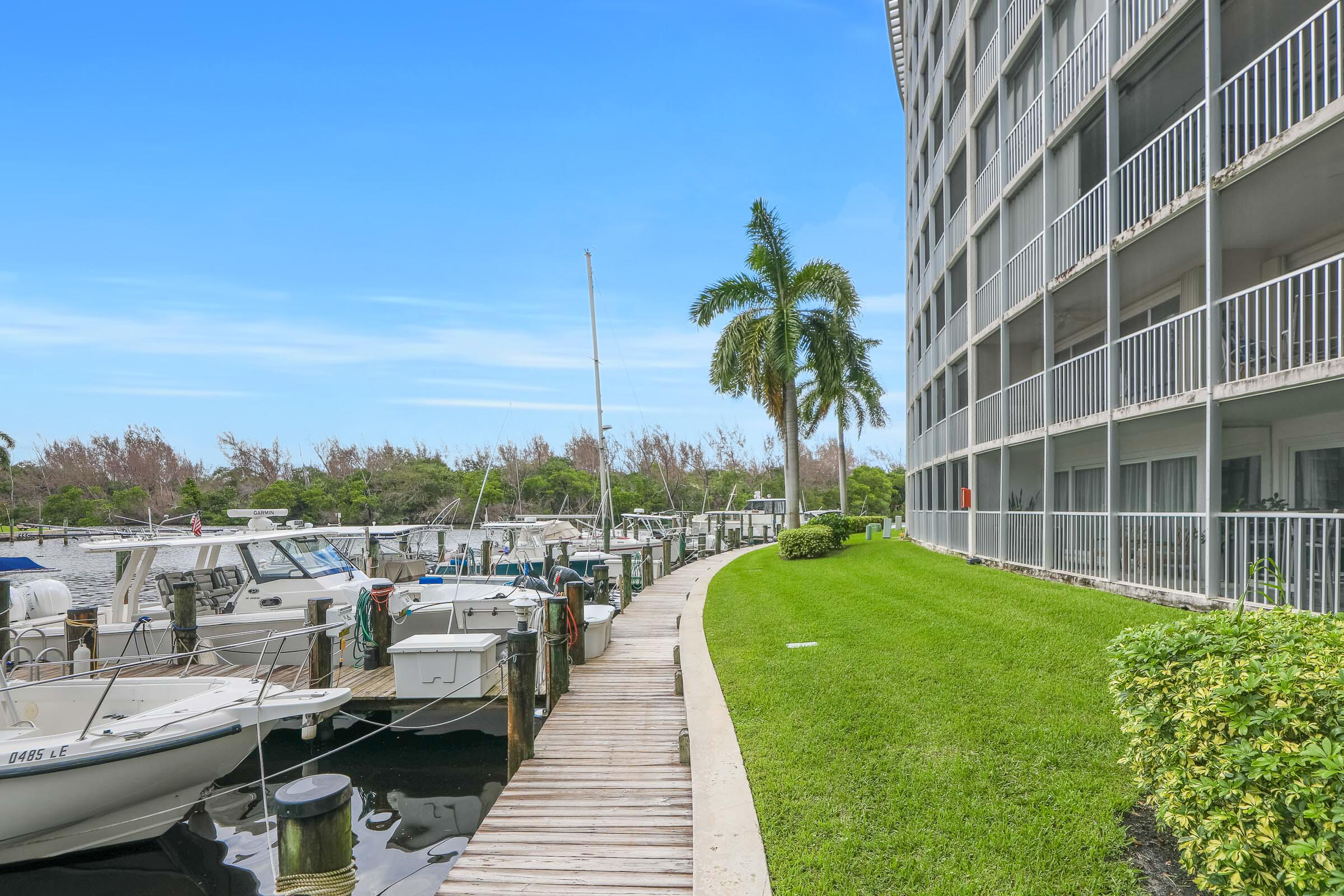 Hillsboro Cove - Residential Lease