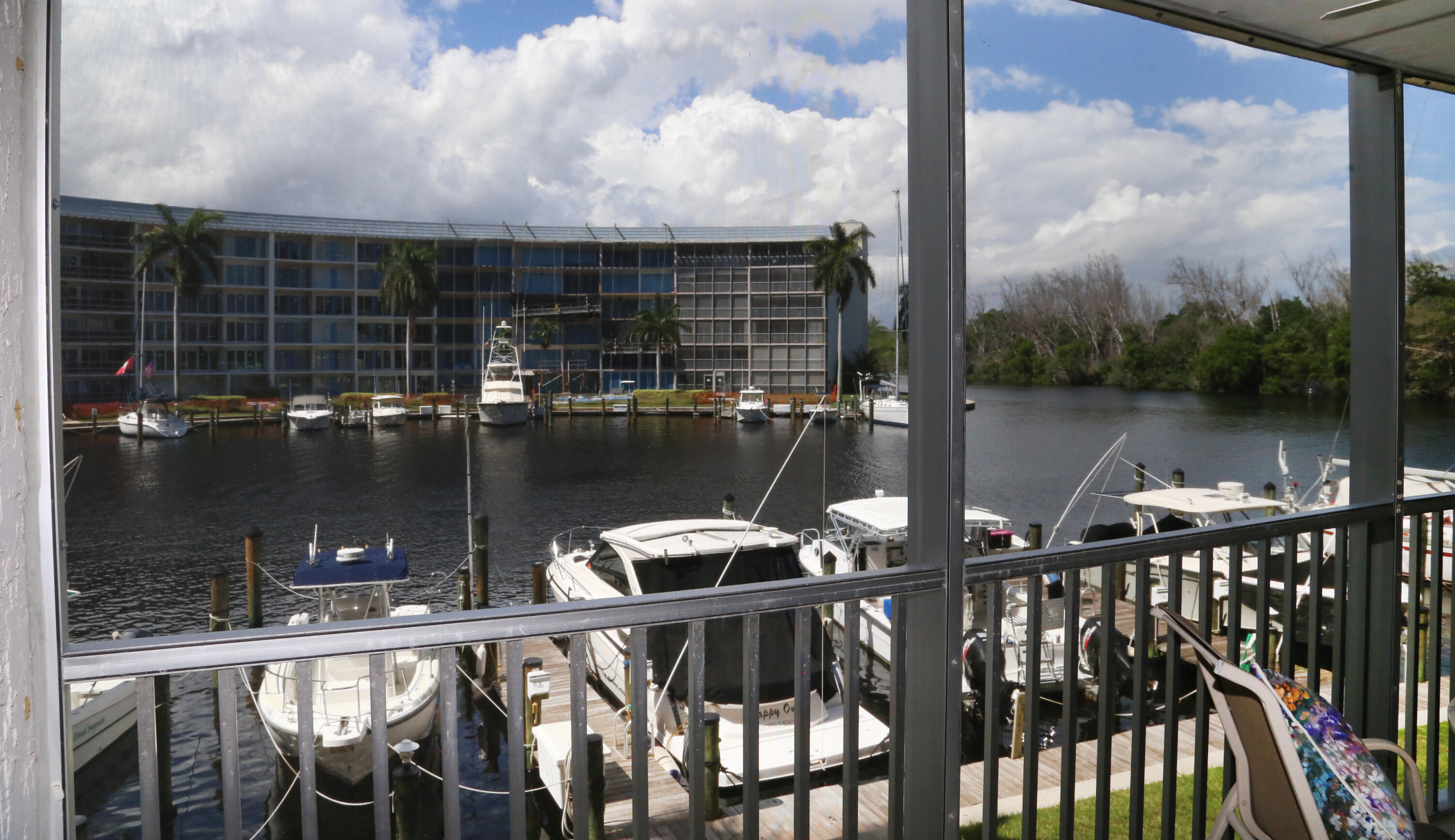 Hillsboro Cove - Residential Lease