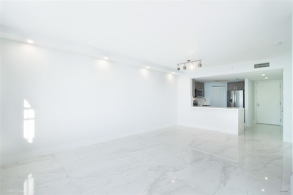 701 Brickell Key Boulevard 2501