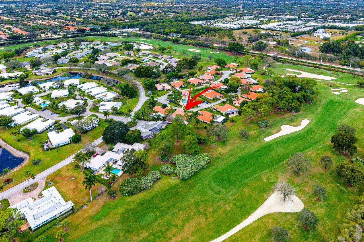 DELRAY DUNES FAIRWAY VILLAS CONDO - Residential