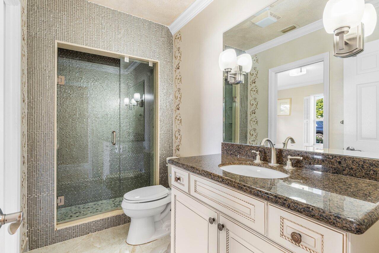 DELRAY DUNES FAIRWAY VILLAS CONDO - Residential