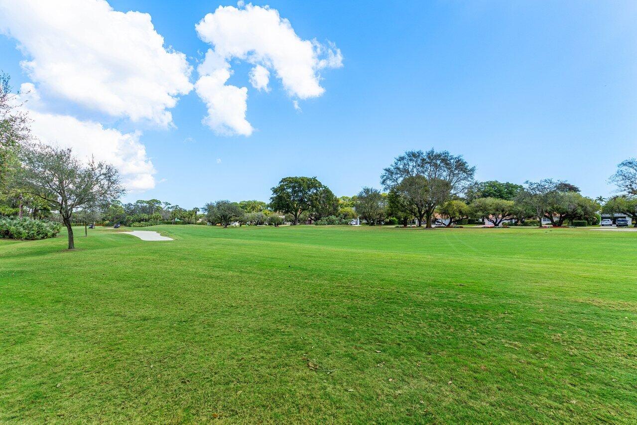 DELRAY DUNES FAIRWAY VILLAS CONDO - Residential