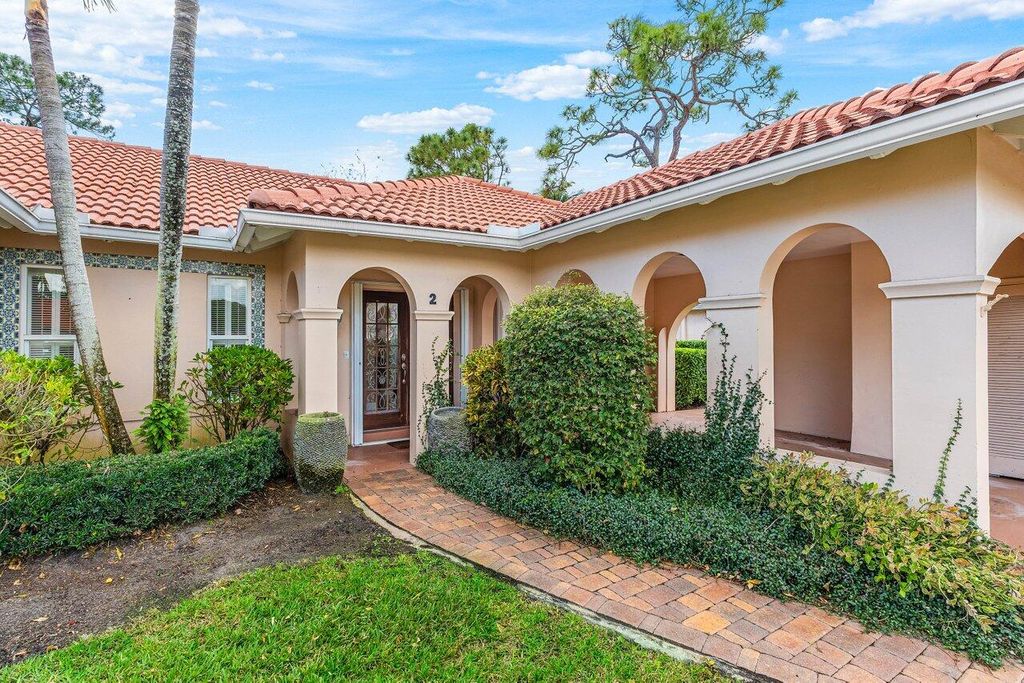 Photo of 2 Fairway Drive, Boynton Beach, FL 33436 (MLS # R11166218)