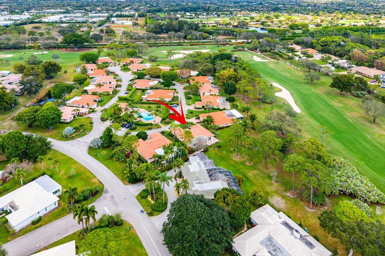 DELRAY DUNES FAIRWAY VILLAS CONDO - Residential