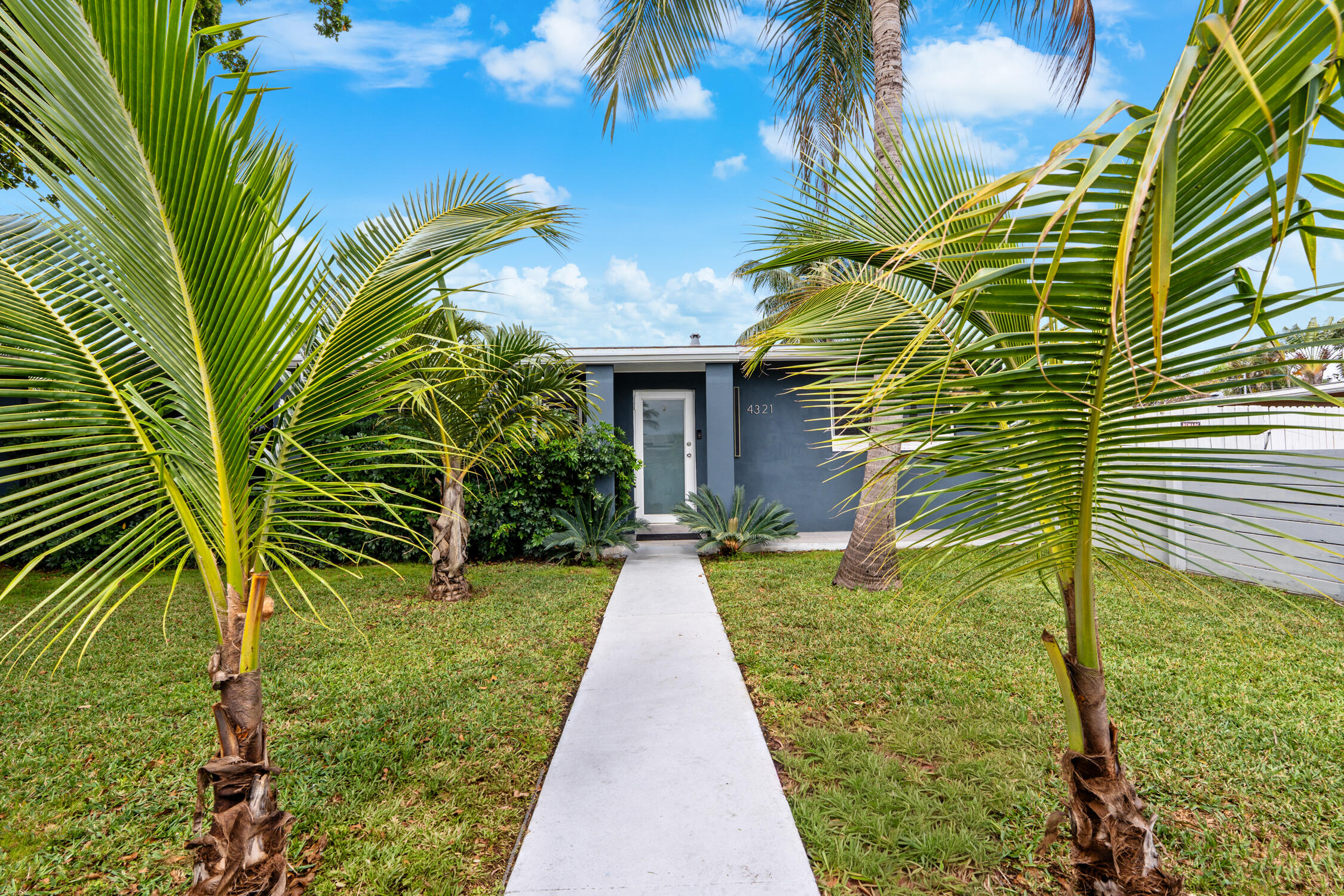 4321 NW 15th Avenue