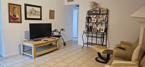 Tiny photo for 263 Suffolk G, Boca Raton, FL 33434 (MLS # B26032781)