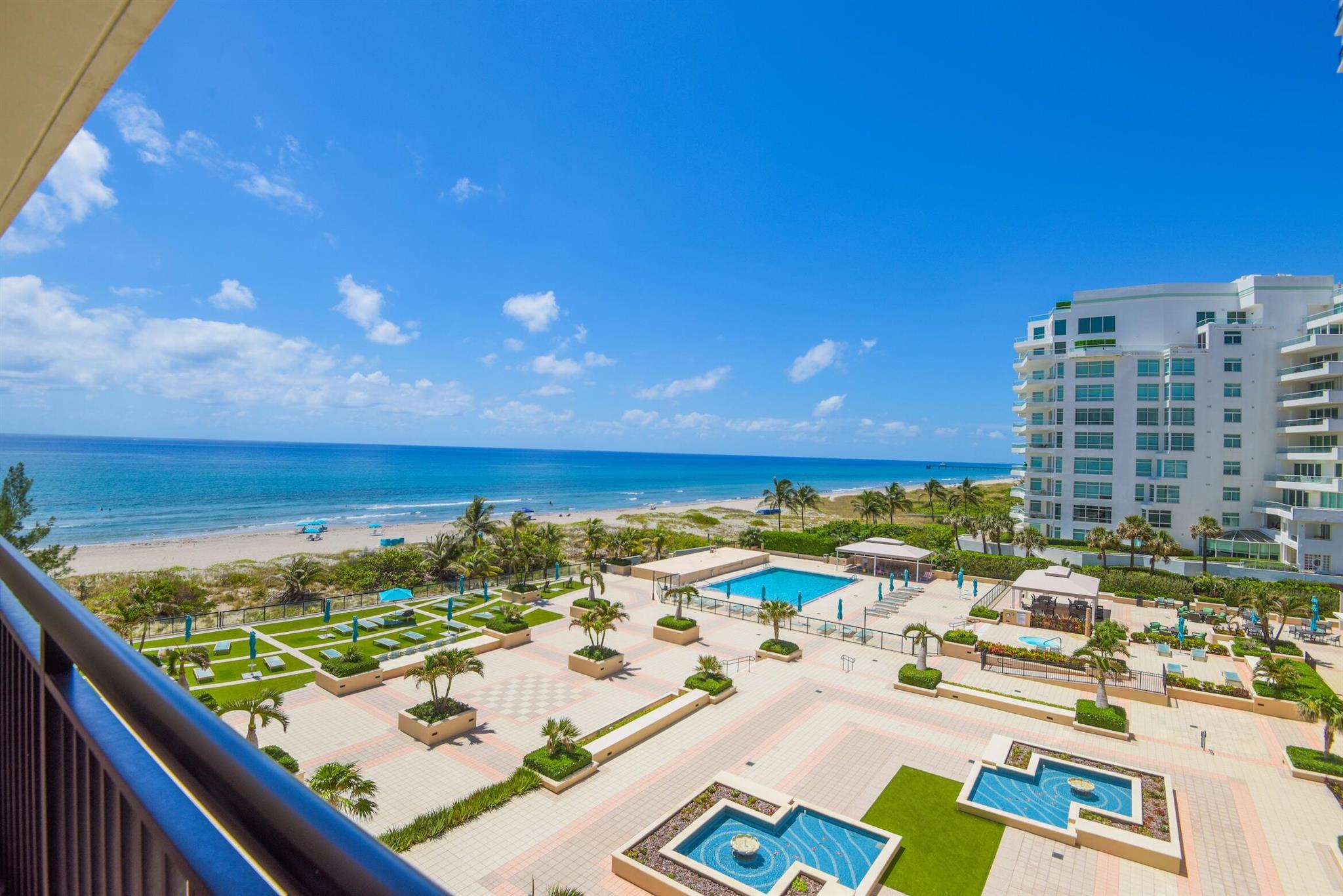 WHITEHALL CONDOMINIUM 32-47-43, SLY 100 FT OF GOV - Residential