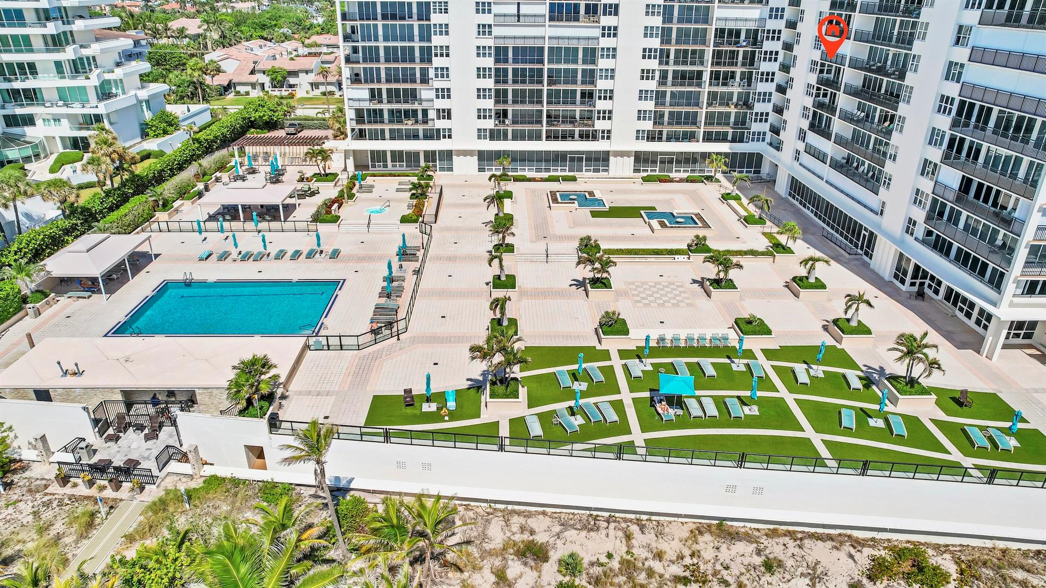 WHITEHALL CONDOMINIUM 32-47-43, SLY 100 FT OF GOV - Residential