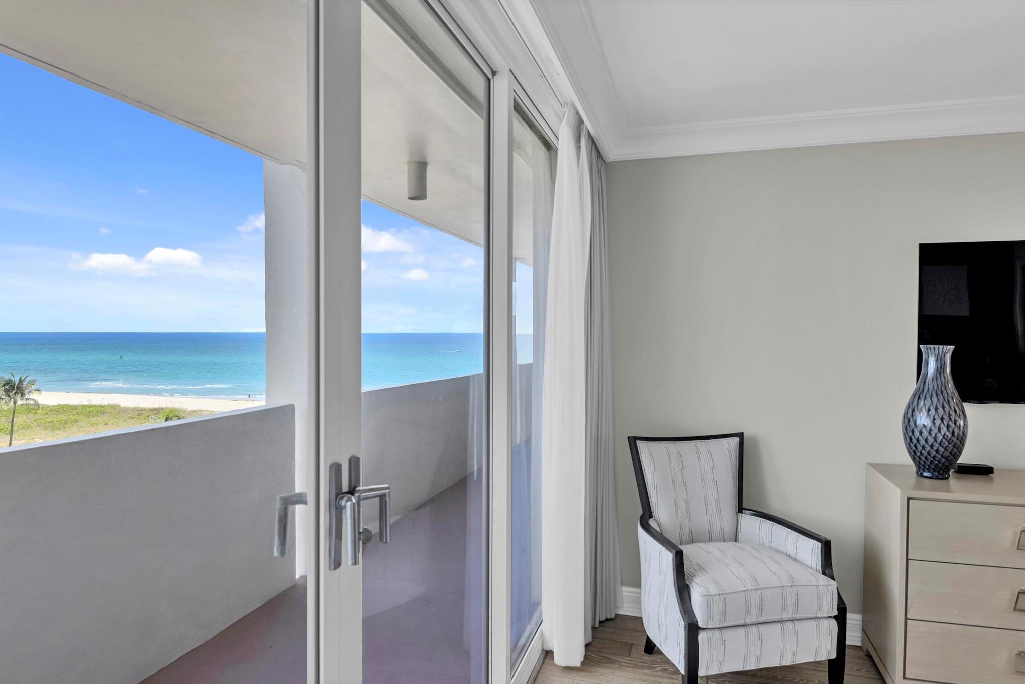 WHITEHALL CONDOMINIUM 32-47-43, SLY 100 FT OF GOV - Residential