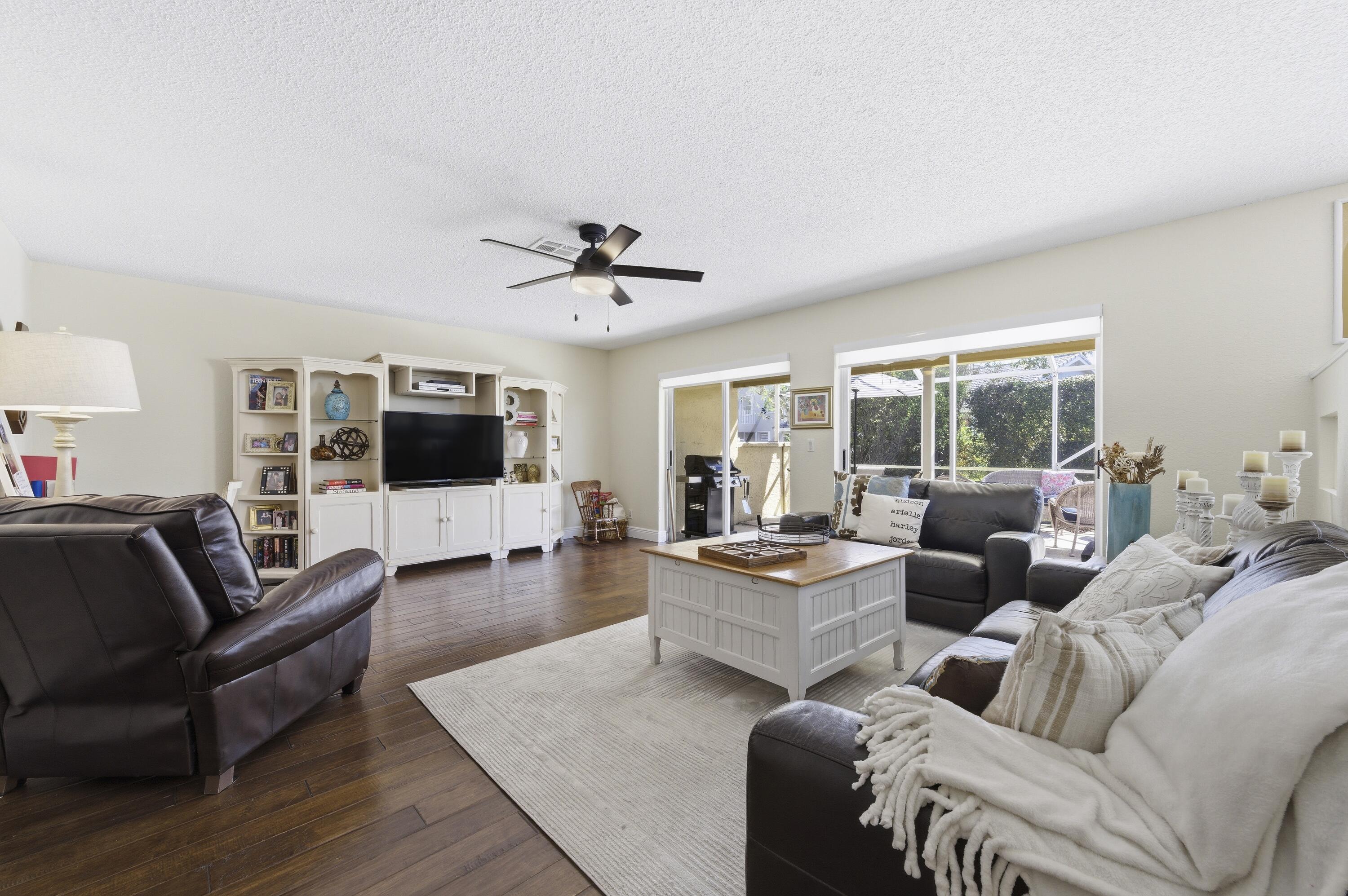 BOCA CHASE 9A - Residential