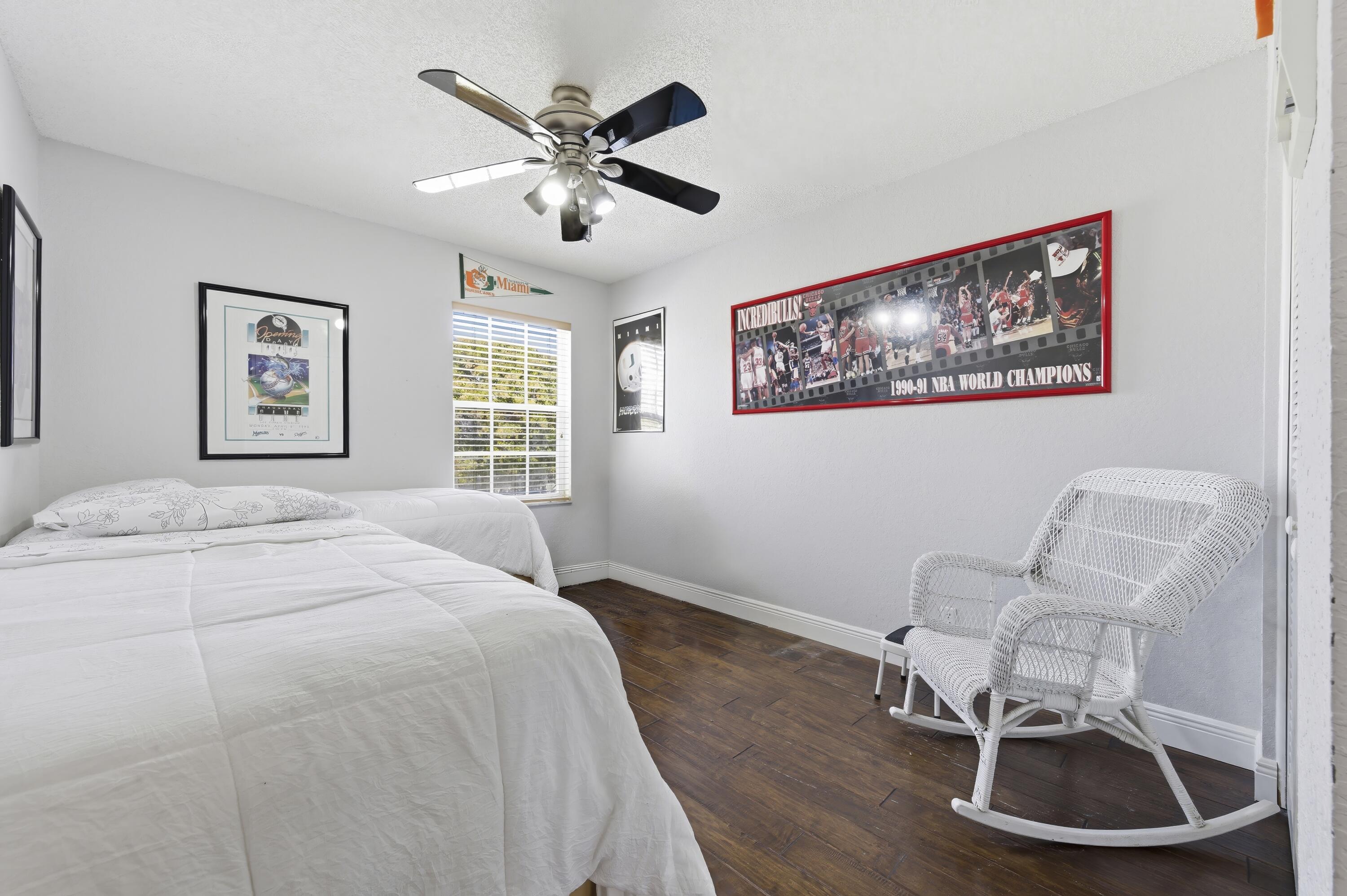 BOCA CHASE 9A - Residential