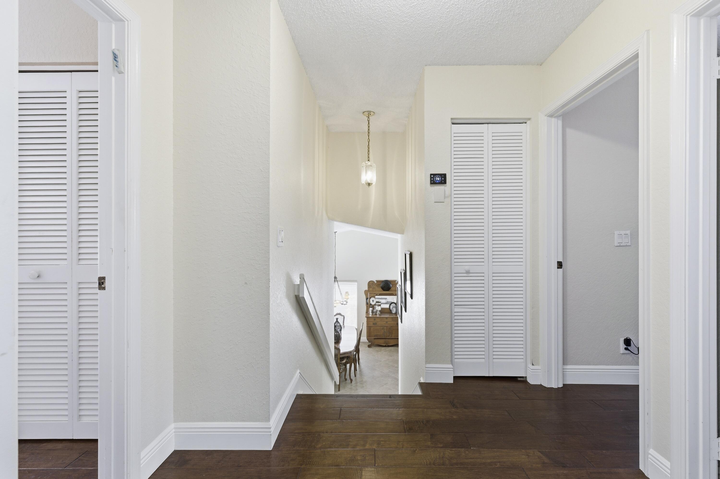 BOCA CHASE 9A - Residential