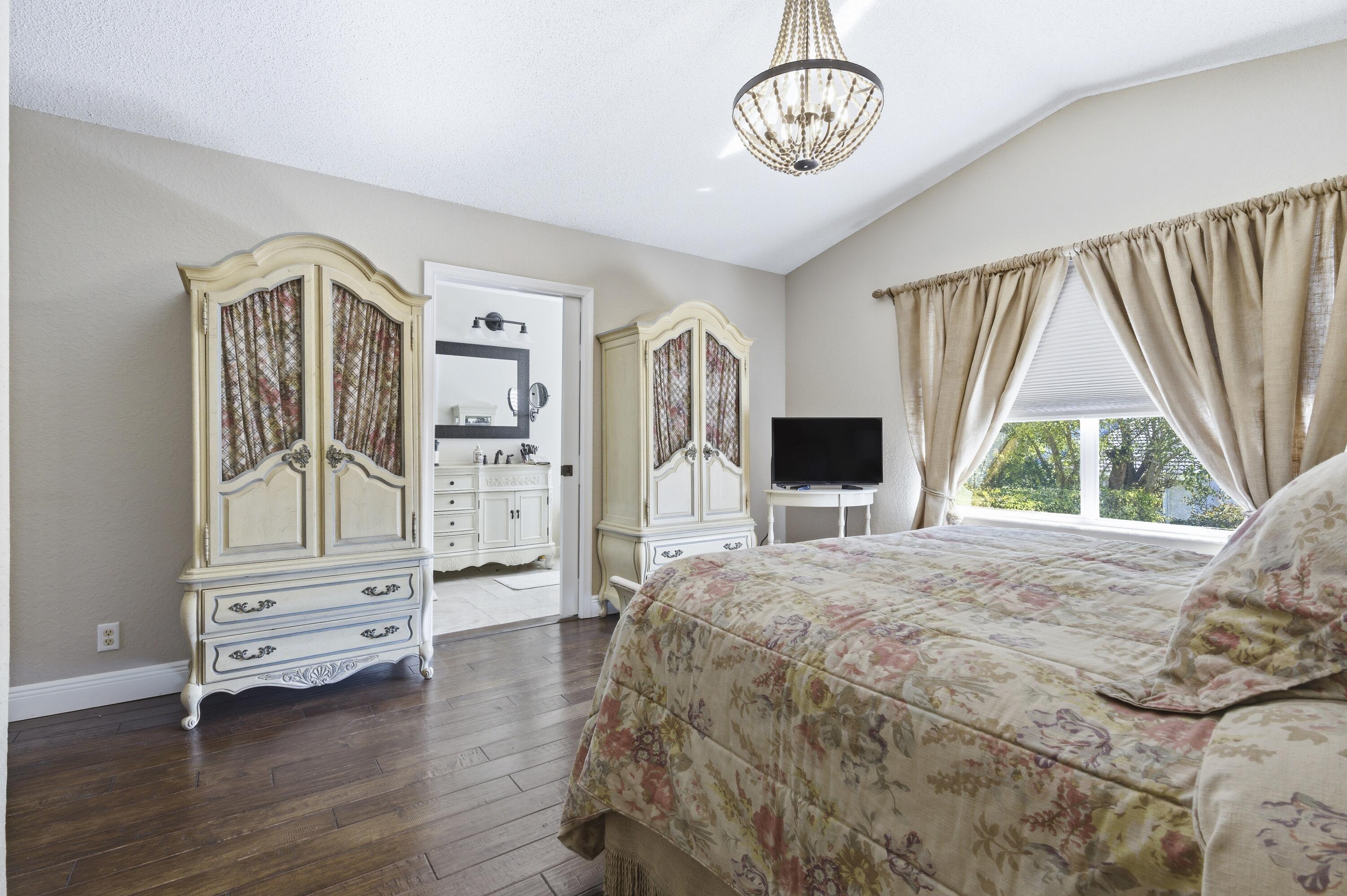 BOCA CHASE 9A - Residential