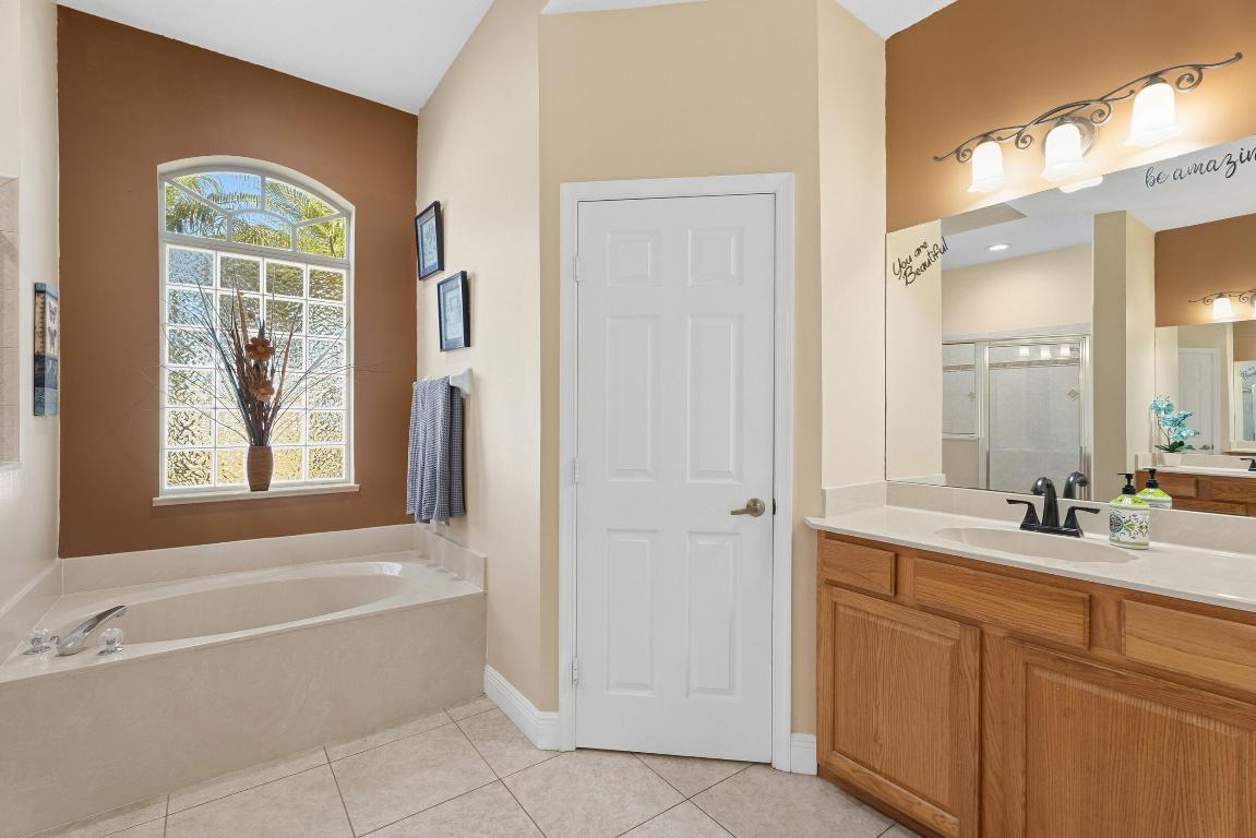 PORT ST LUCIE-SECTION 04 - Residential