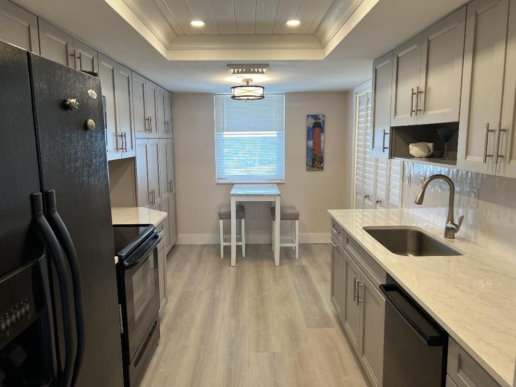 Photo of 1648 Jupiter Cove Drive #608 B, Jupiter, FL 33469 (MLS # R10963026)