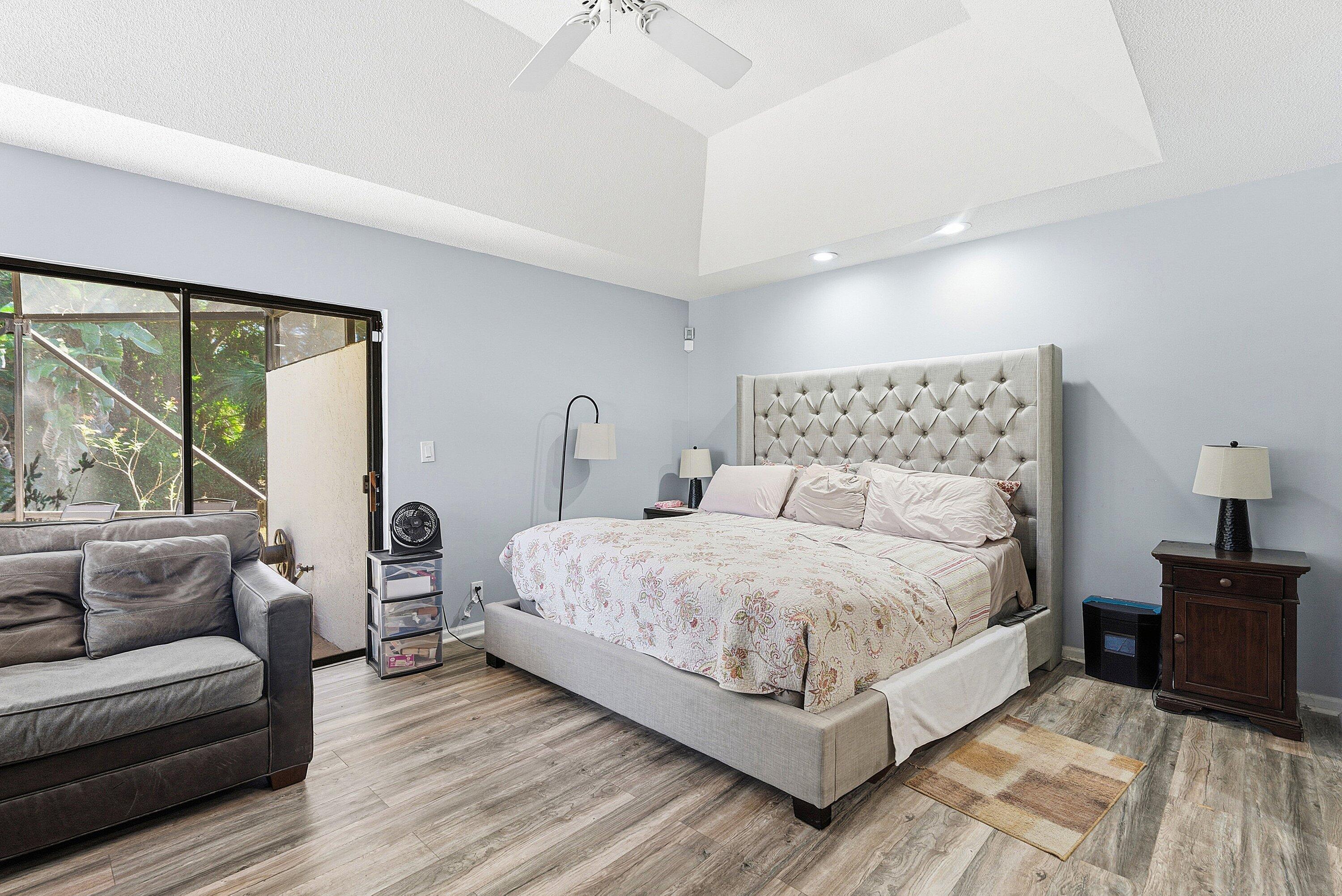 BREAKERS WEST 6 - Residential