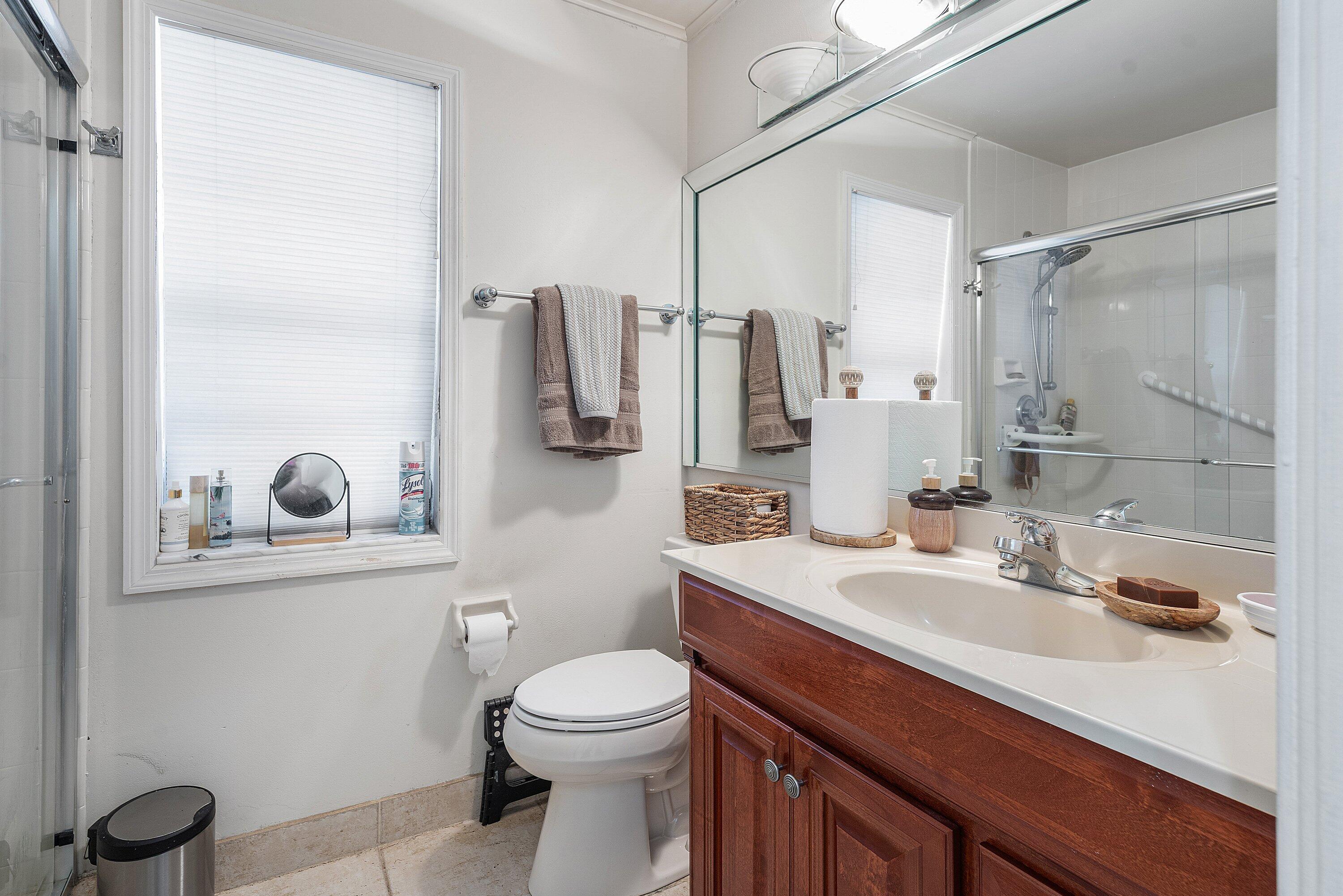 BREAKERS WEST 6 - Residential