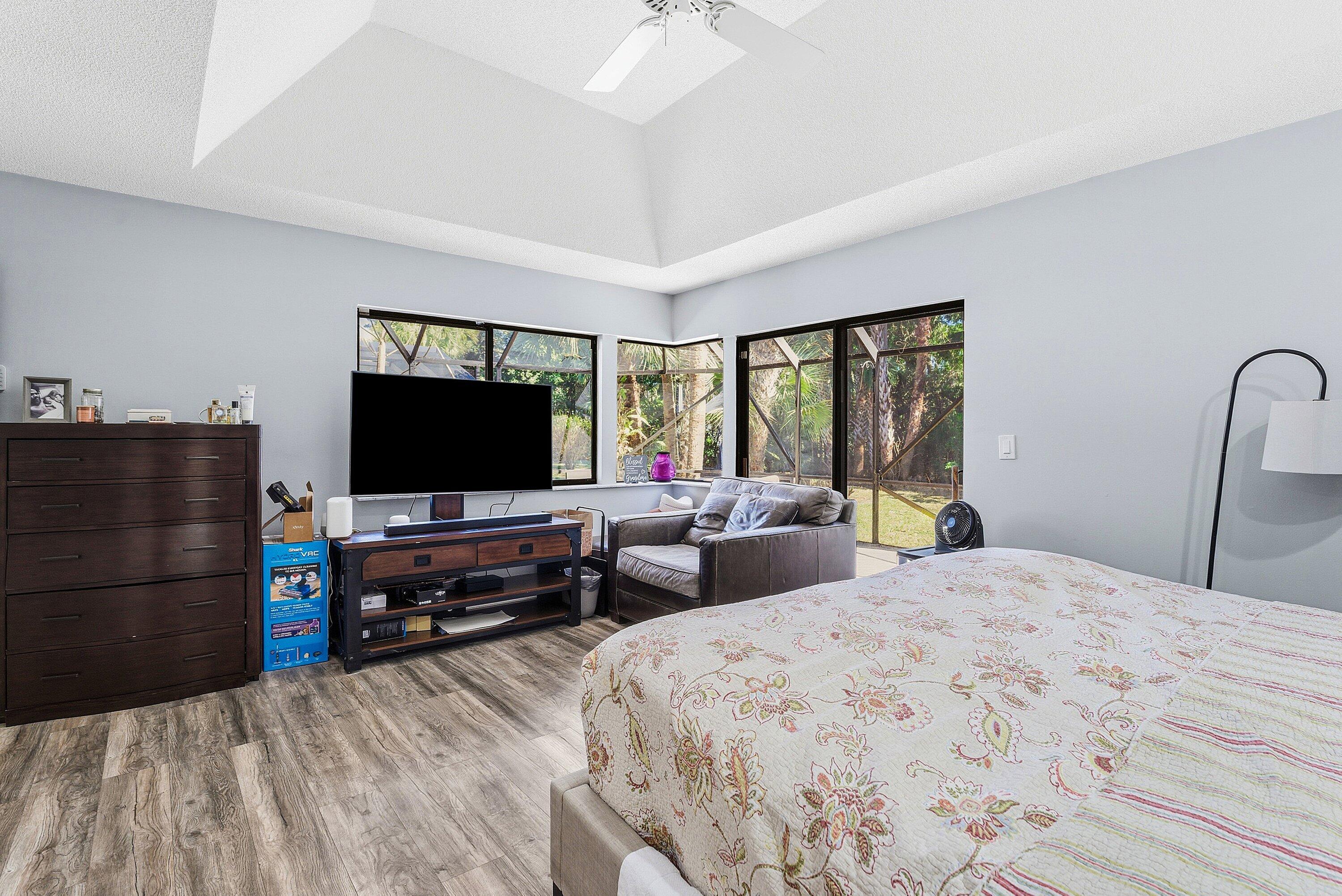 BREAKERS WEST 6 - Residential