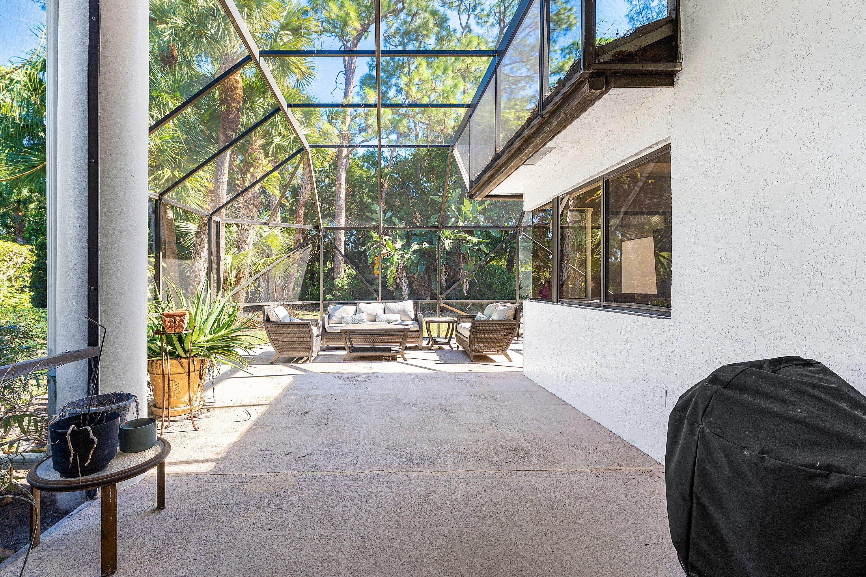 BREAKERS WEST 6 - Residential