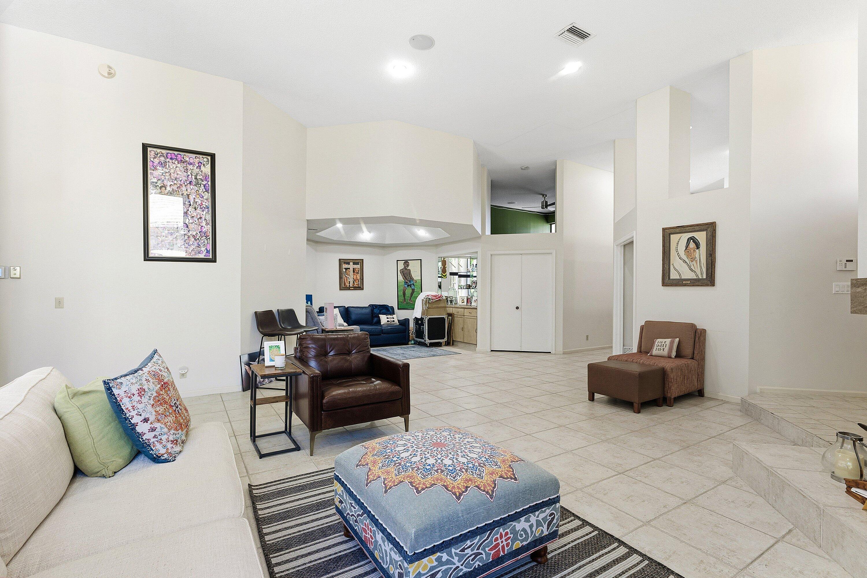 BREAKERS WEST 6 - Residential