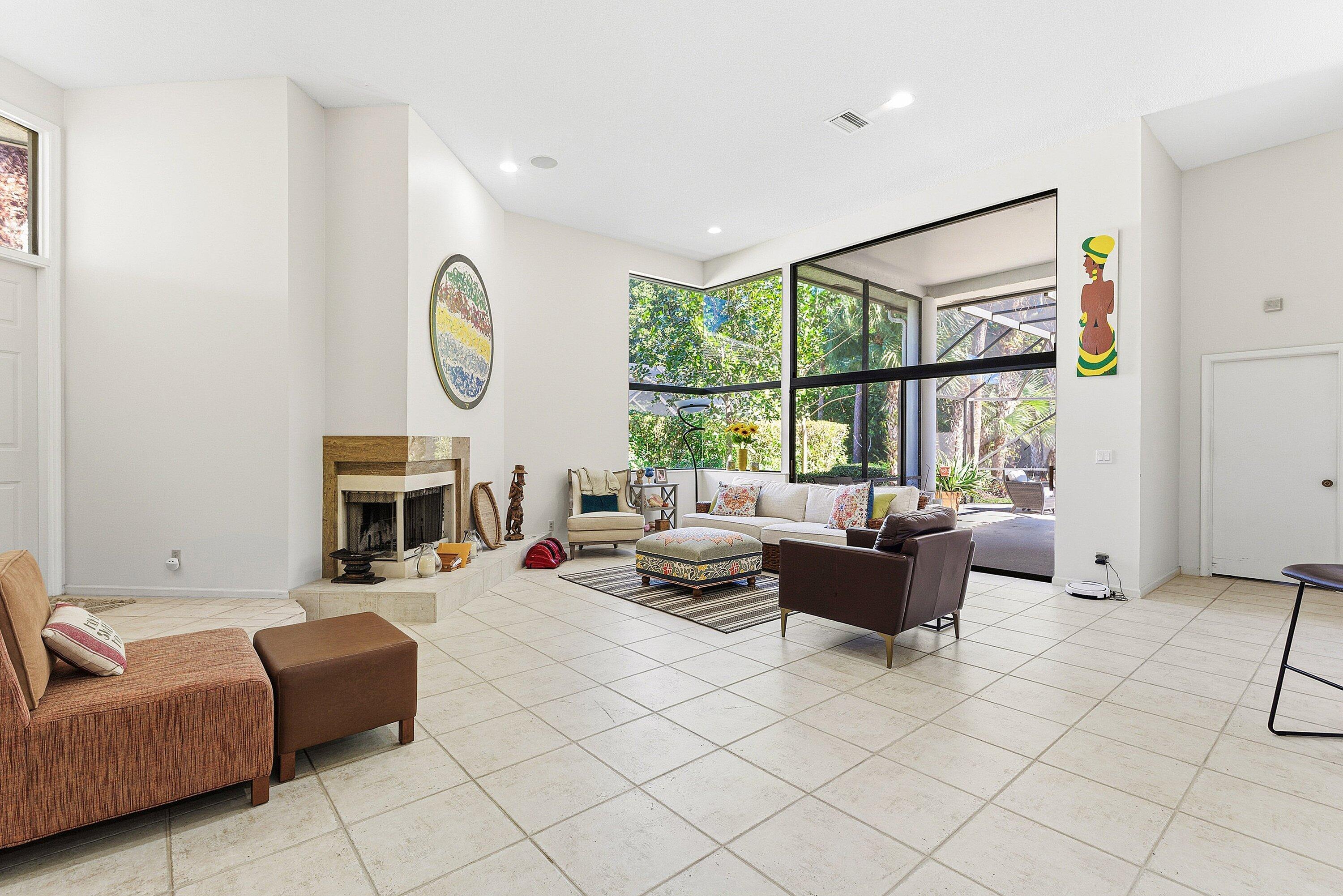 BREAKERS WEST 6 - Residential