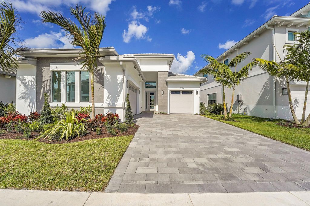 Photo of 13060 Feathering Way, Palm Beach Gardens, FL 33412 (MLS # R11070323)