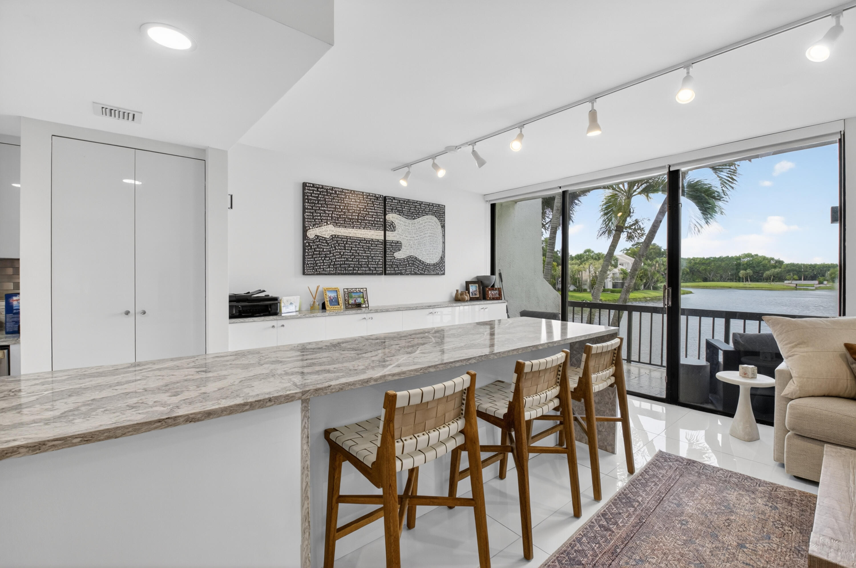804 Bridgewood Place