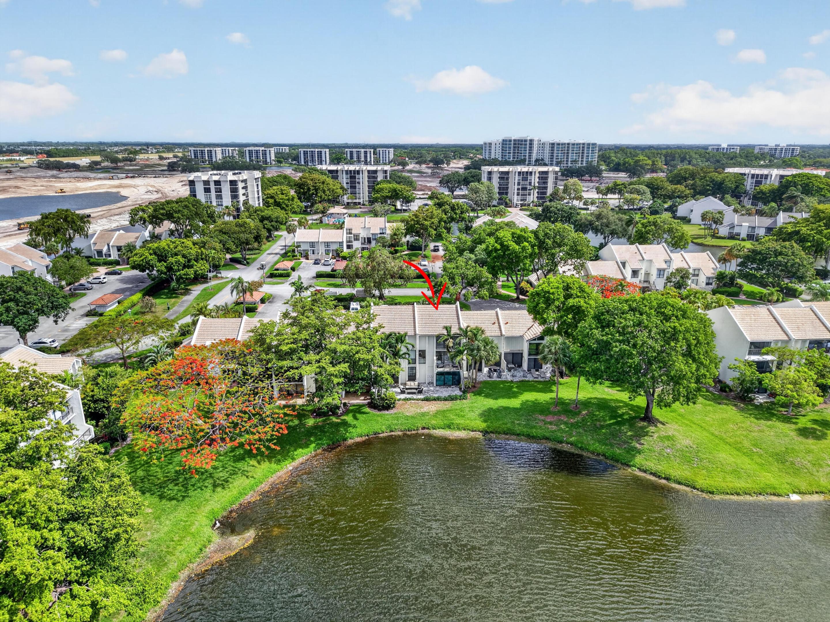 Bridgewood Townhouse - Residential