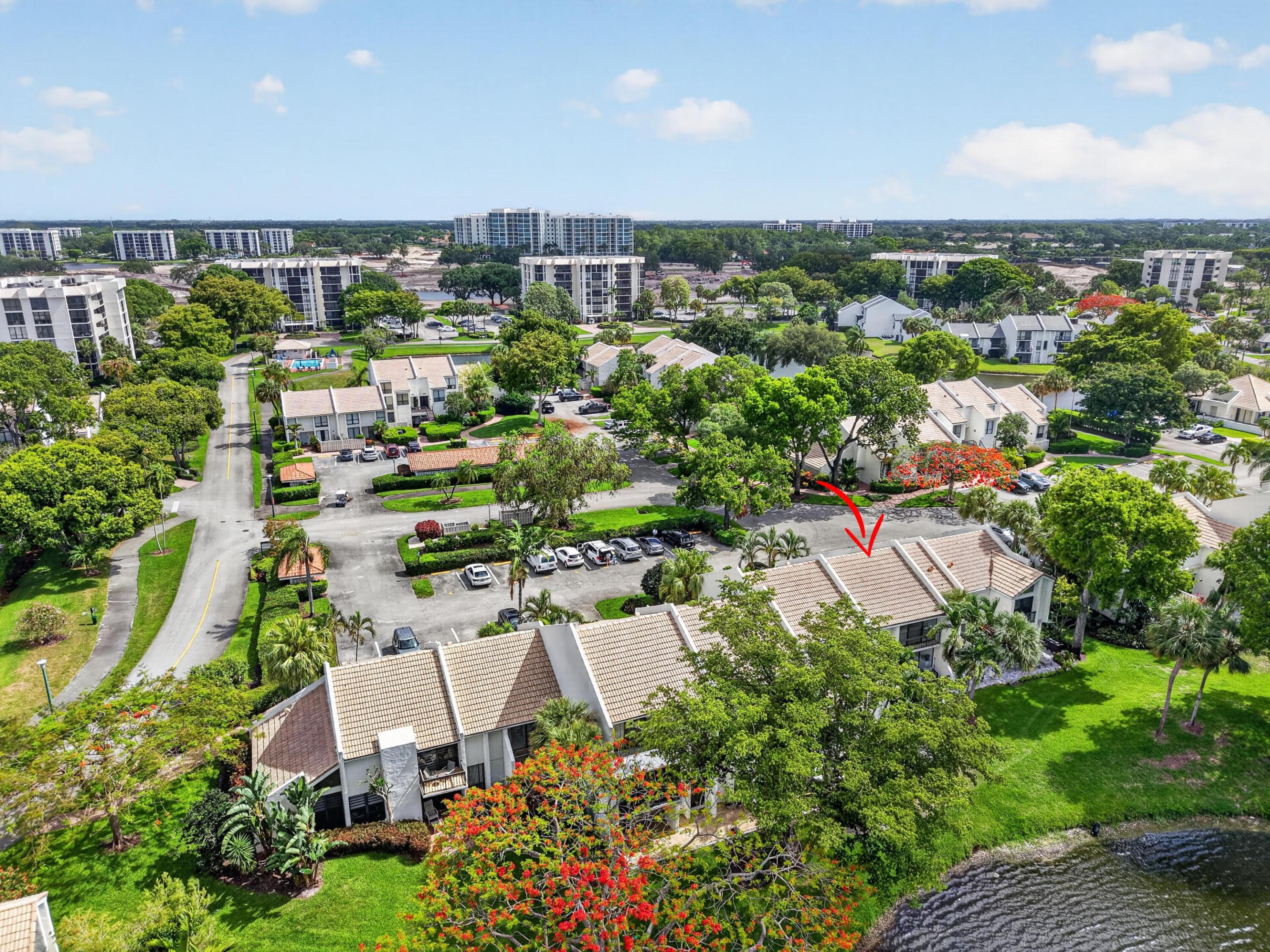 Bridgewood Townhouse - Residential