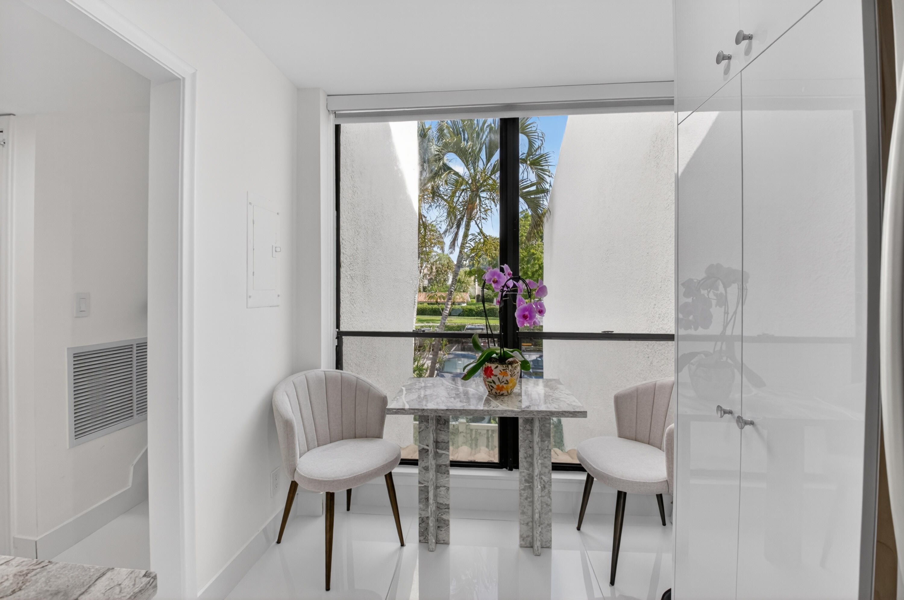 Bridgewood Townhouse - Residential