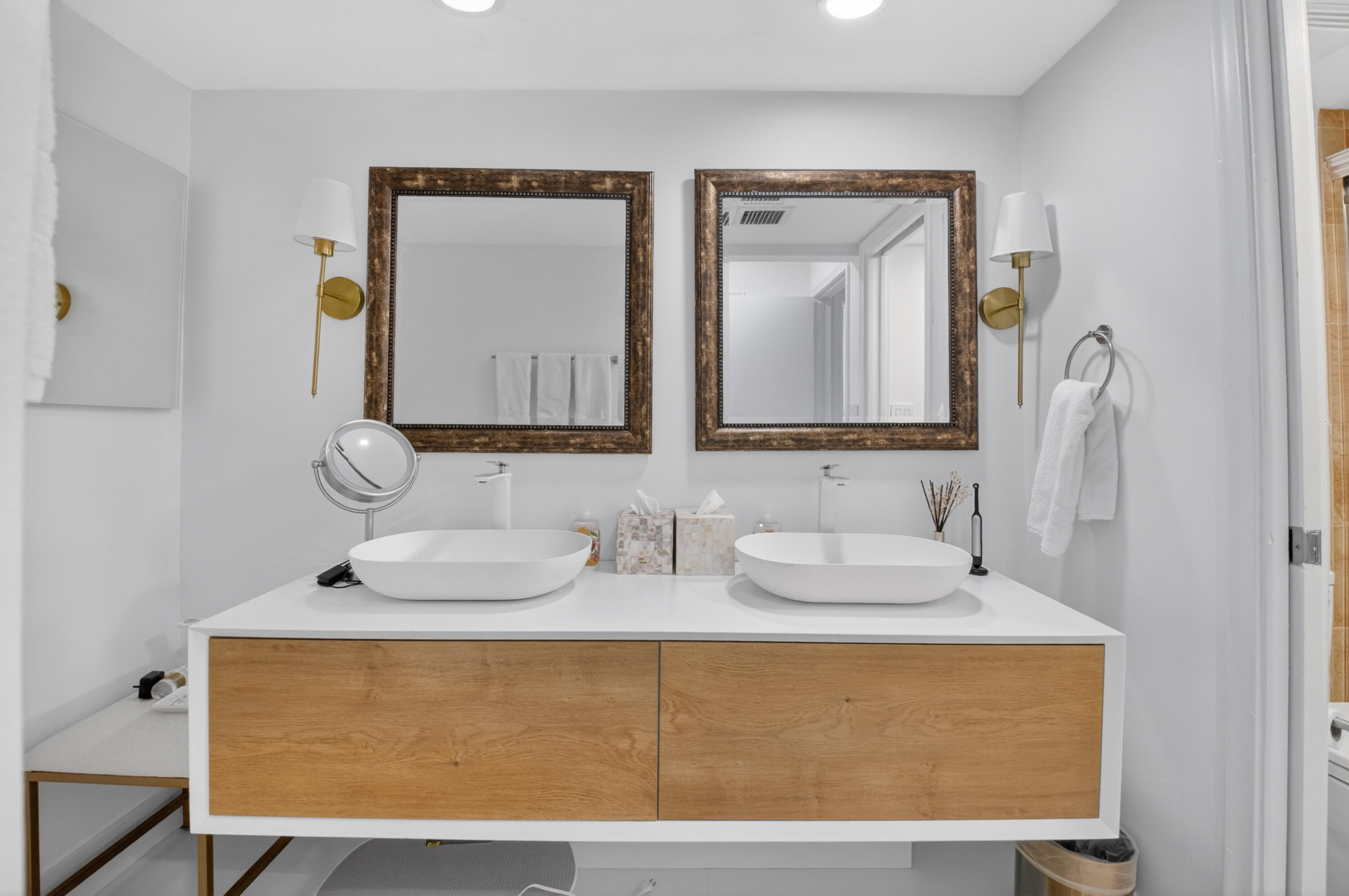 Bridgewood Townhouse - Residential