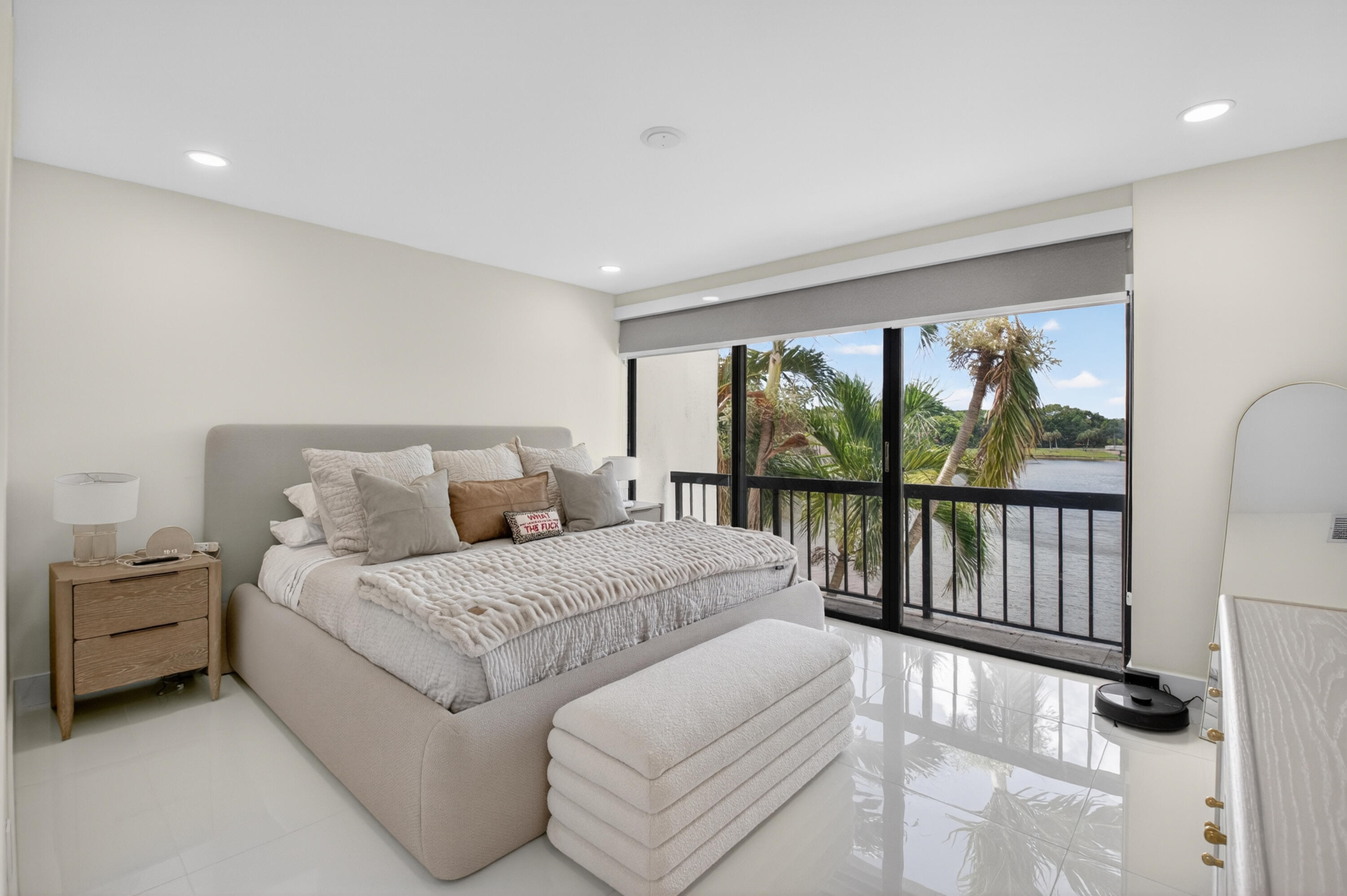 Bridgewood Townhouse - Residential