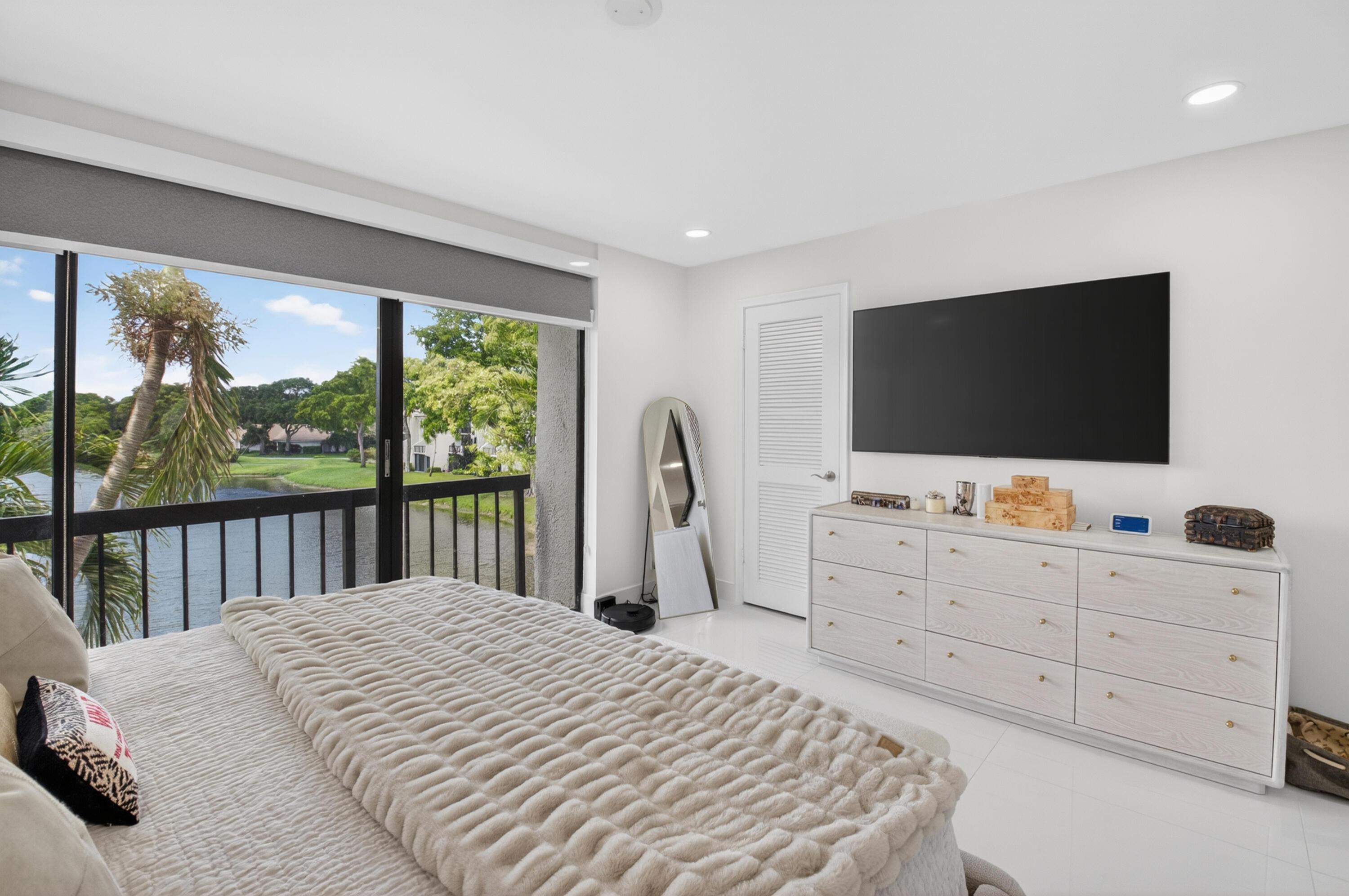 Bridgewood Townhouse - Residential