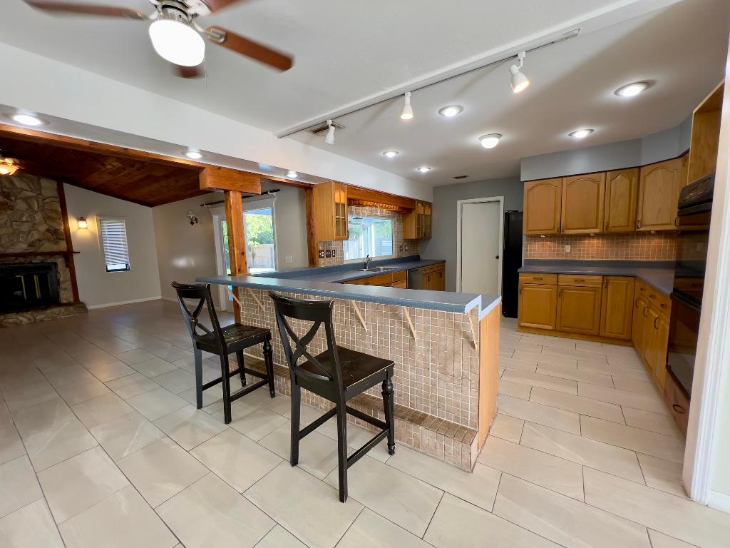 PORT ST LUCIE SECTION 18 - Residential Lease