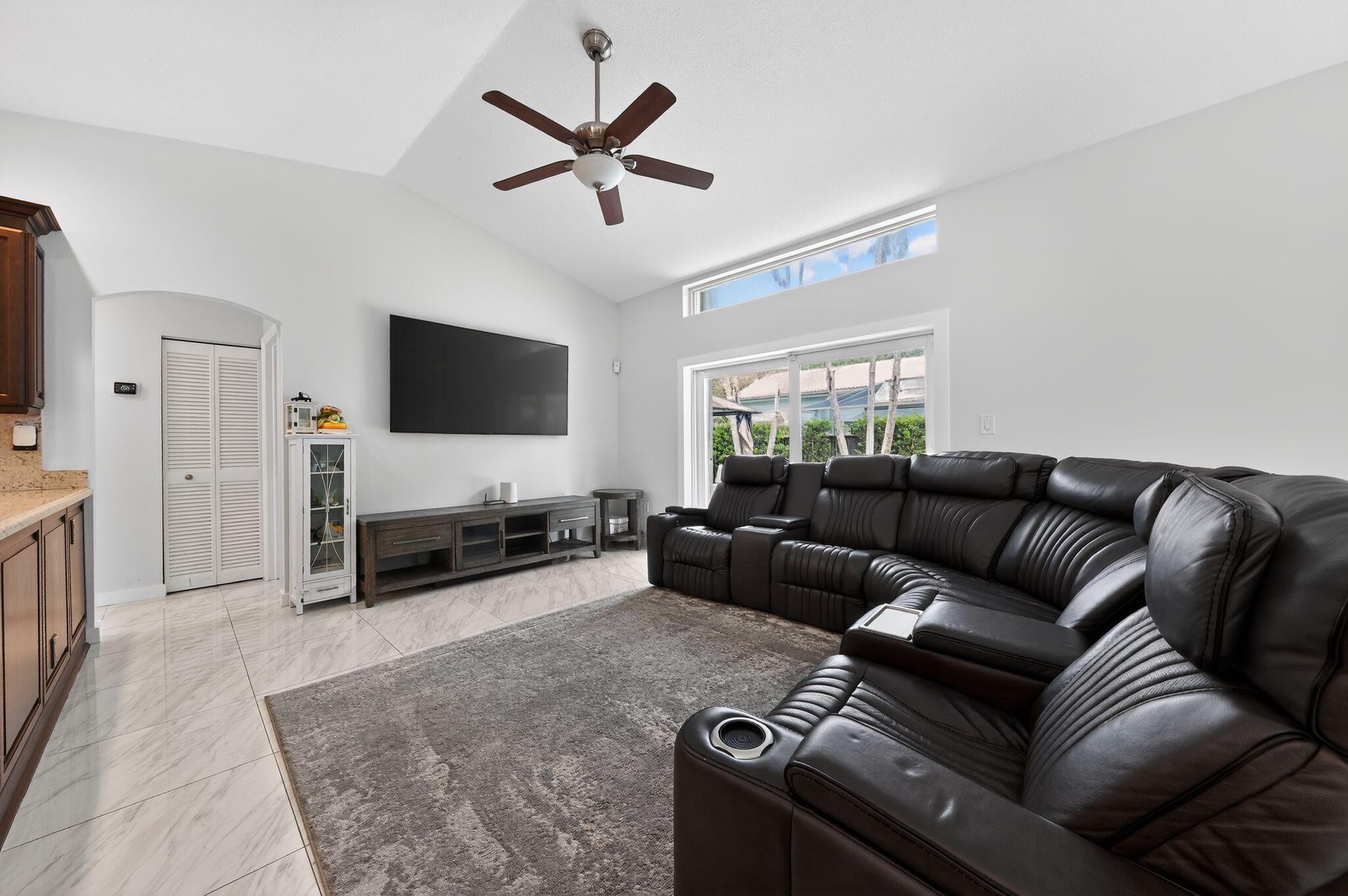 WINSTON PARK SECTION THREE - Residential