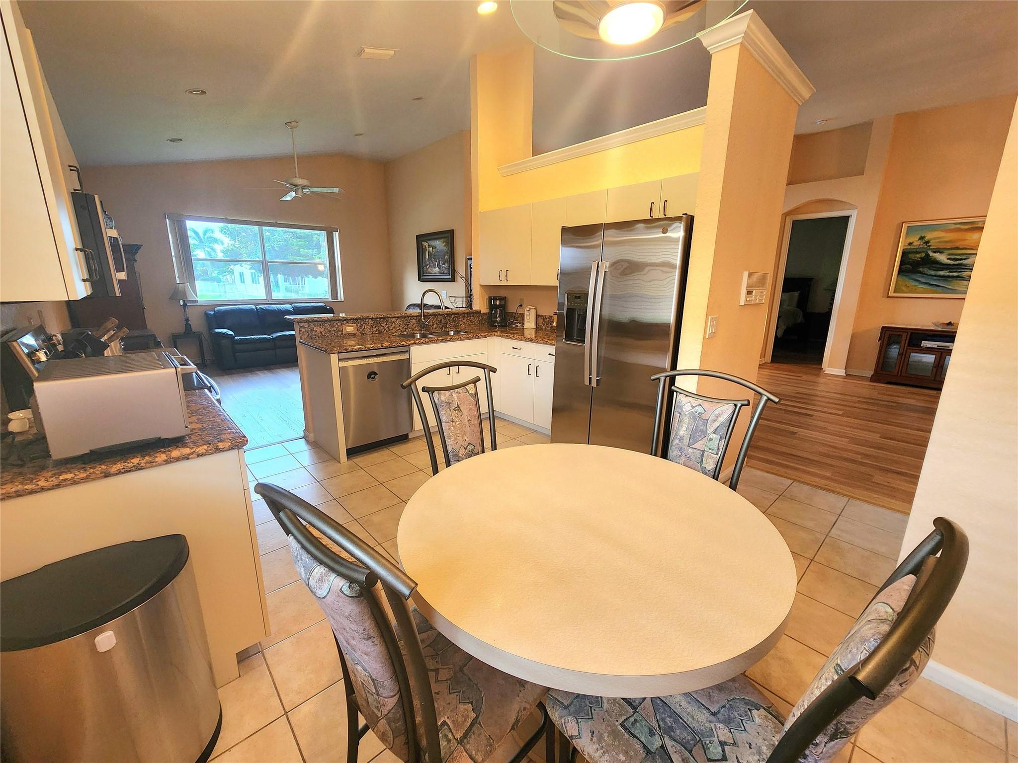 Regency Lakes At Coconut - Residential