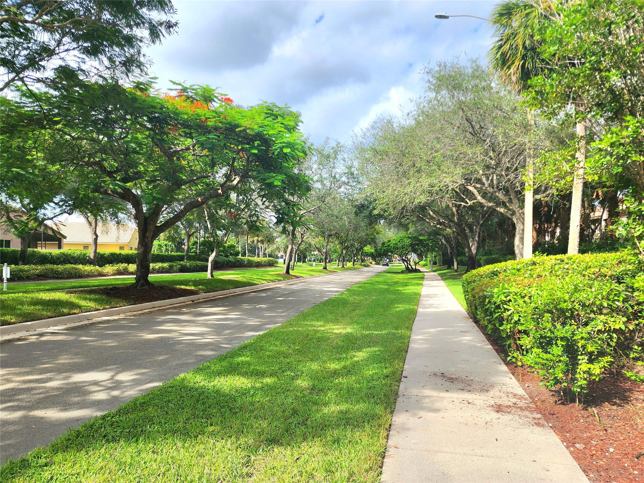 Regency Lakes At Coconut - Residential