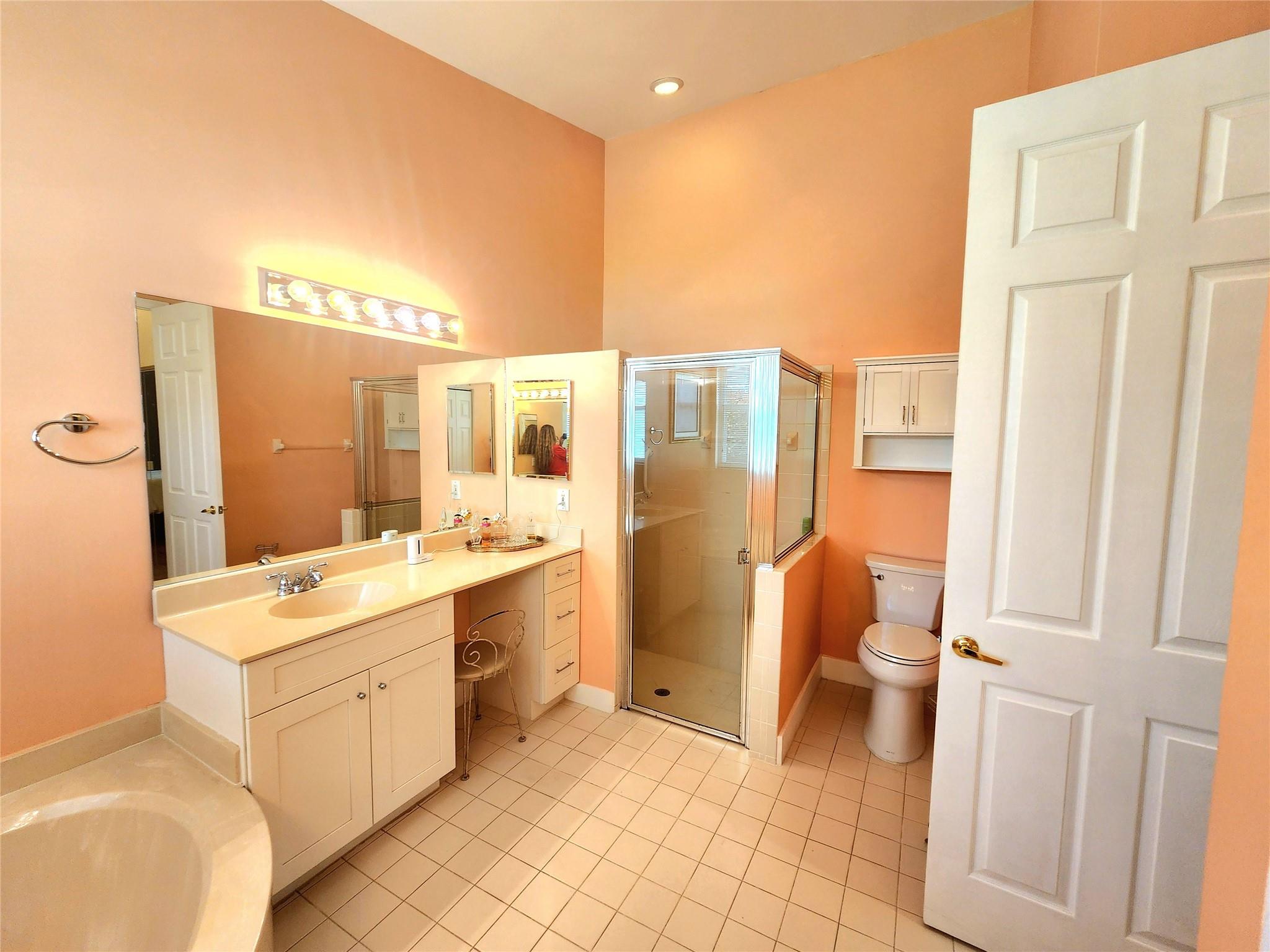Regency Lakes At Coconut - Residential