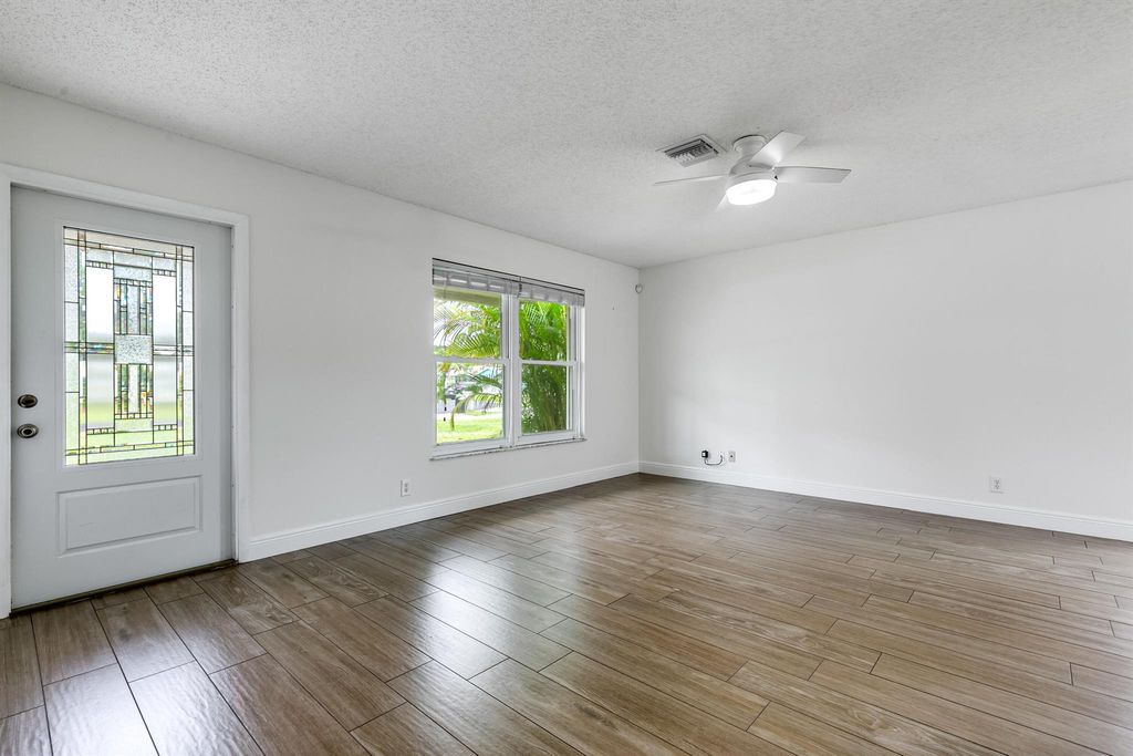 Photo of 8901 SE Sandcastle Circle, Hobe Sound, FL 33455 (MLS # R10939057)