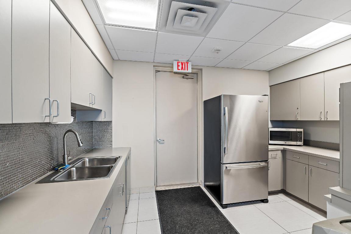 WATER GLADES CONDO - Residential