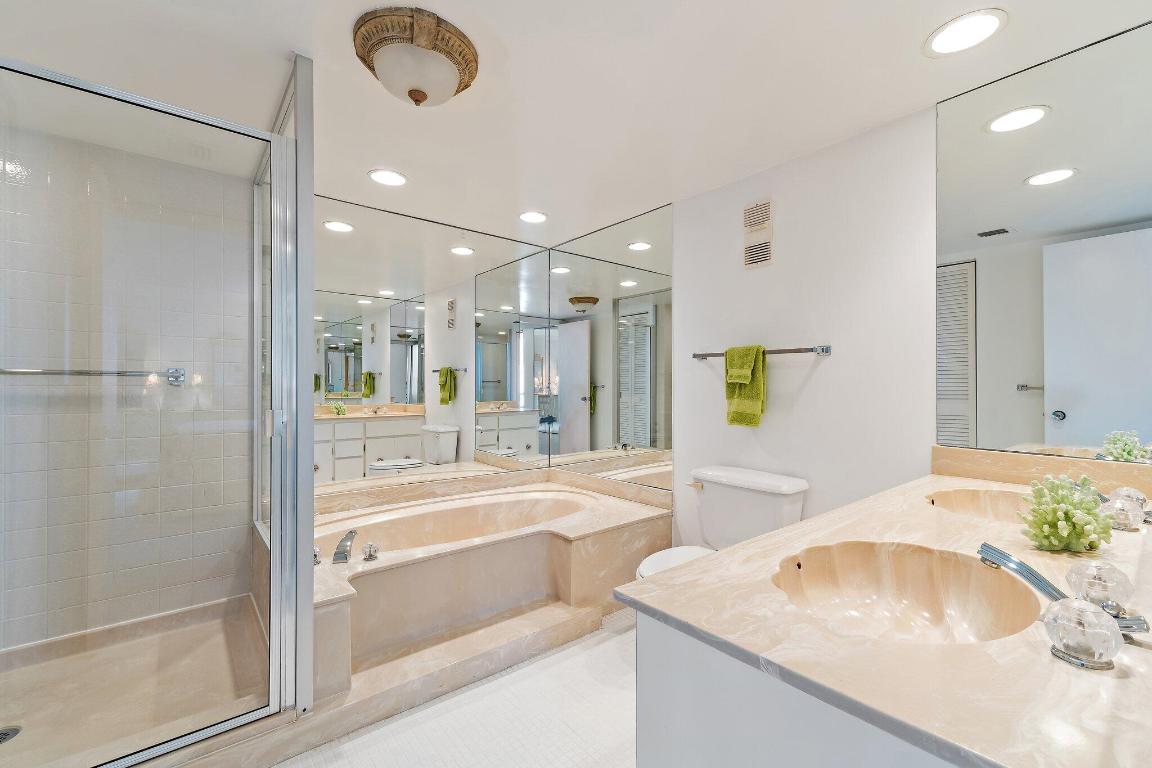 WATER GLADES CONDO - Residential