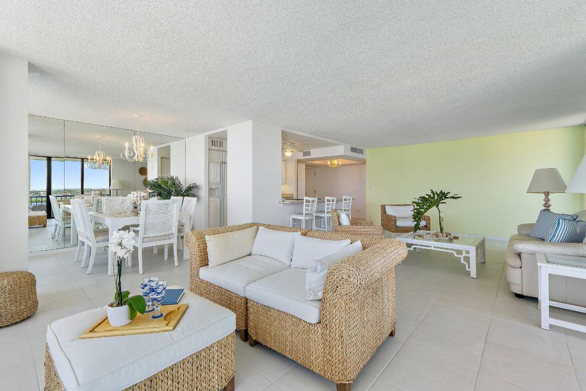 WATER GLADES CONDO - Residential